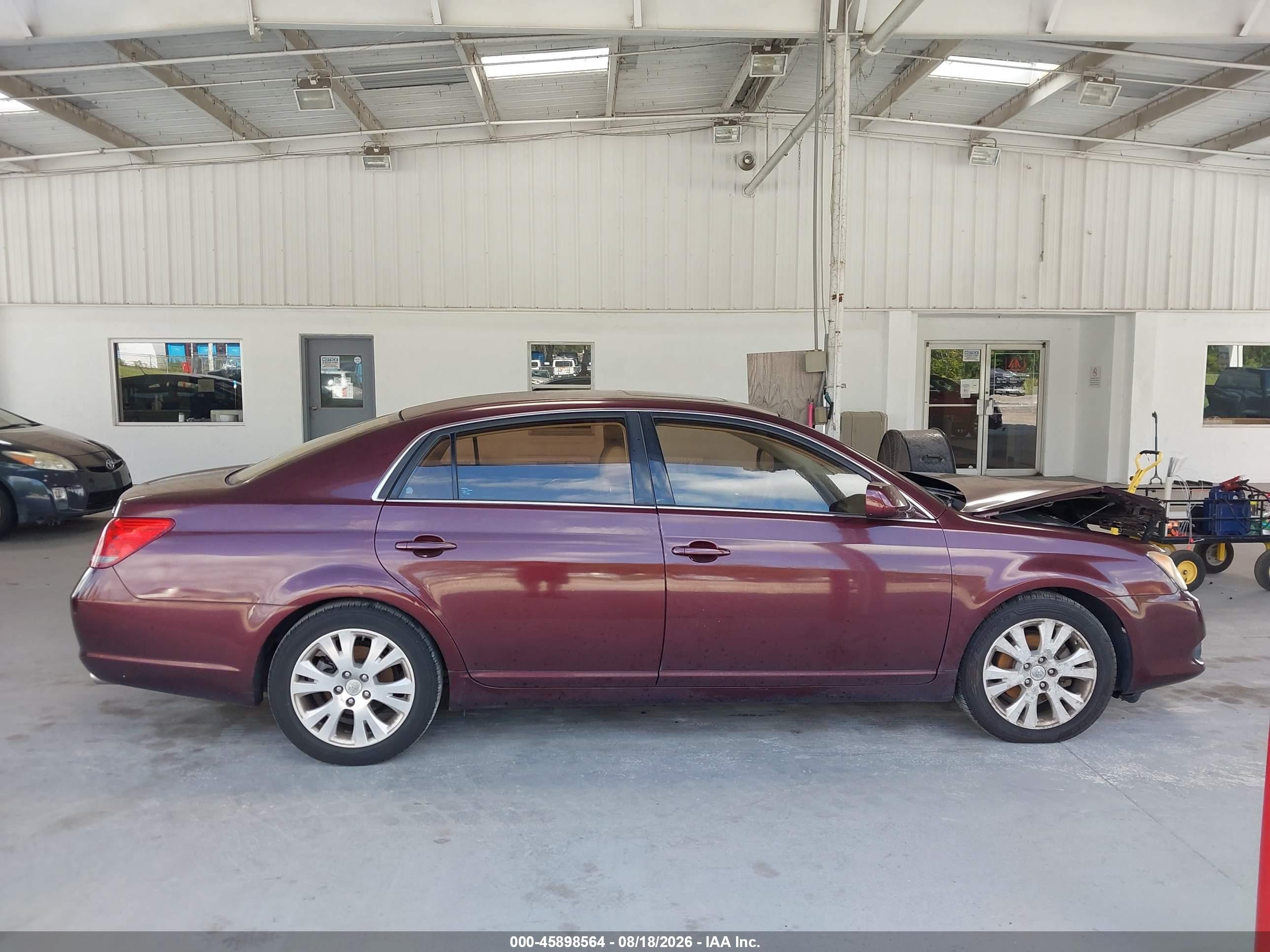 2008 Toyota Avalon Xls Maroon vin: 4T1BK36BX8U321492