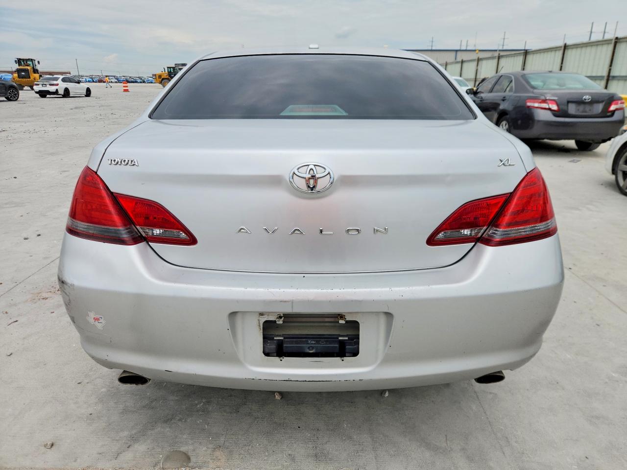 2009 Toyota Avalon Xl Silver vin: 4T1BK36BX9U342103
