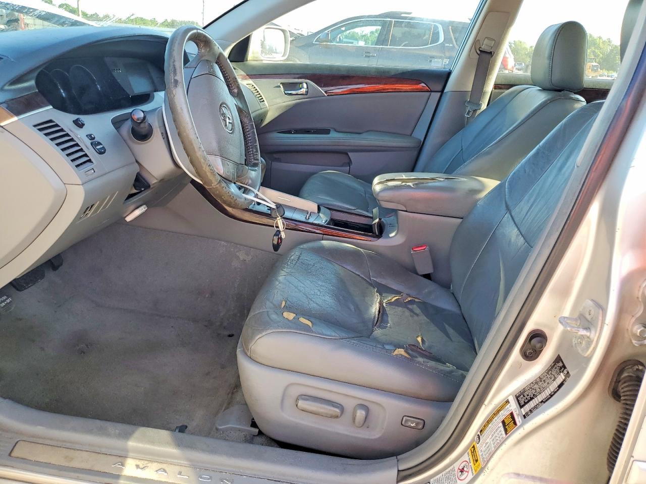 2010 Toyota Avalon Xls Silver vin: 4T1BK3DB0AU365056