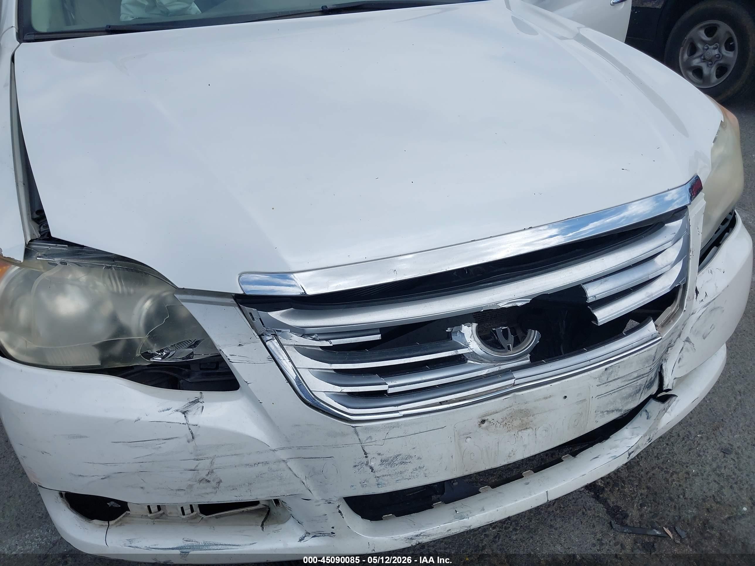2010 Toyota Avalon Limited White vin: 4T1BK3DB0AU370547
