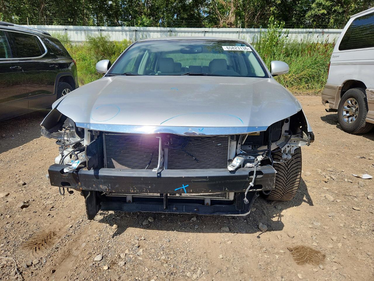 2011 Toyota Avalon Limited Silver vin: 4T1BK3DB0BU393652