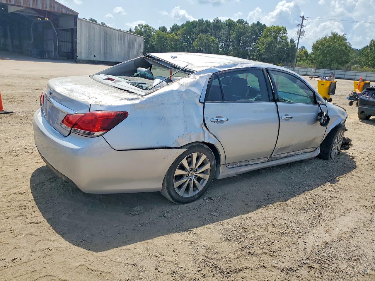 2011 Toyota Avalon Limited Silver vin: 4T1BK3DB0BU402785