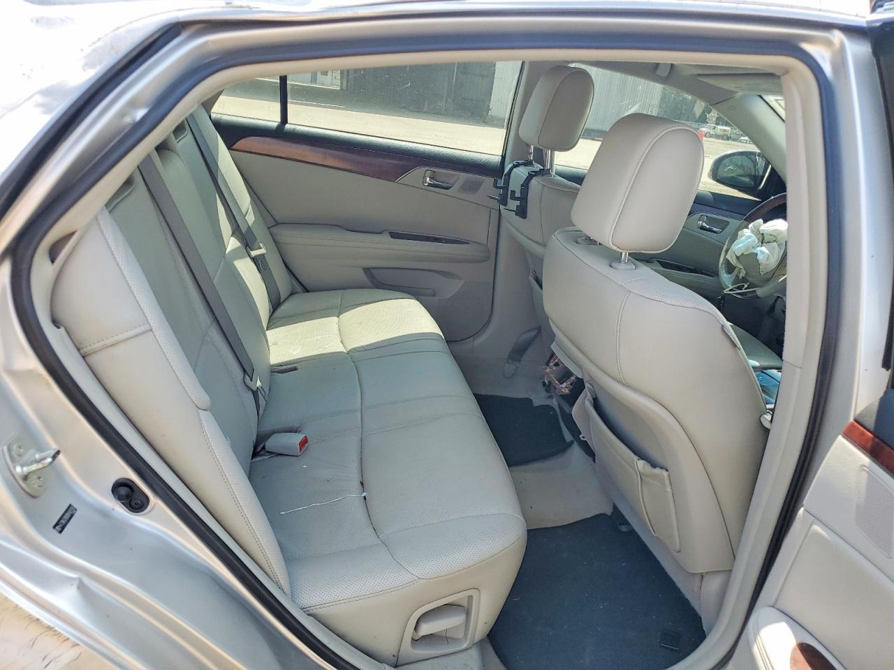 2011 Toyota Avalon Limited Silver vin: 4T1BK3DB0BU402785