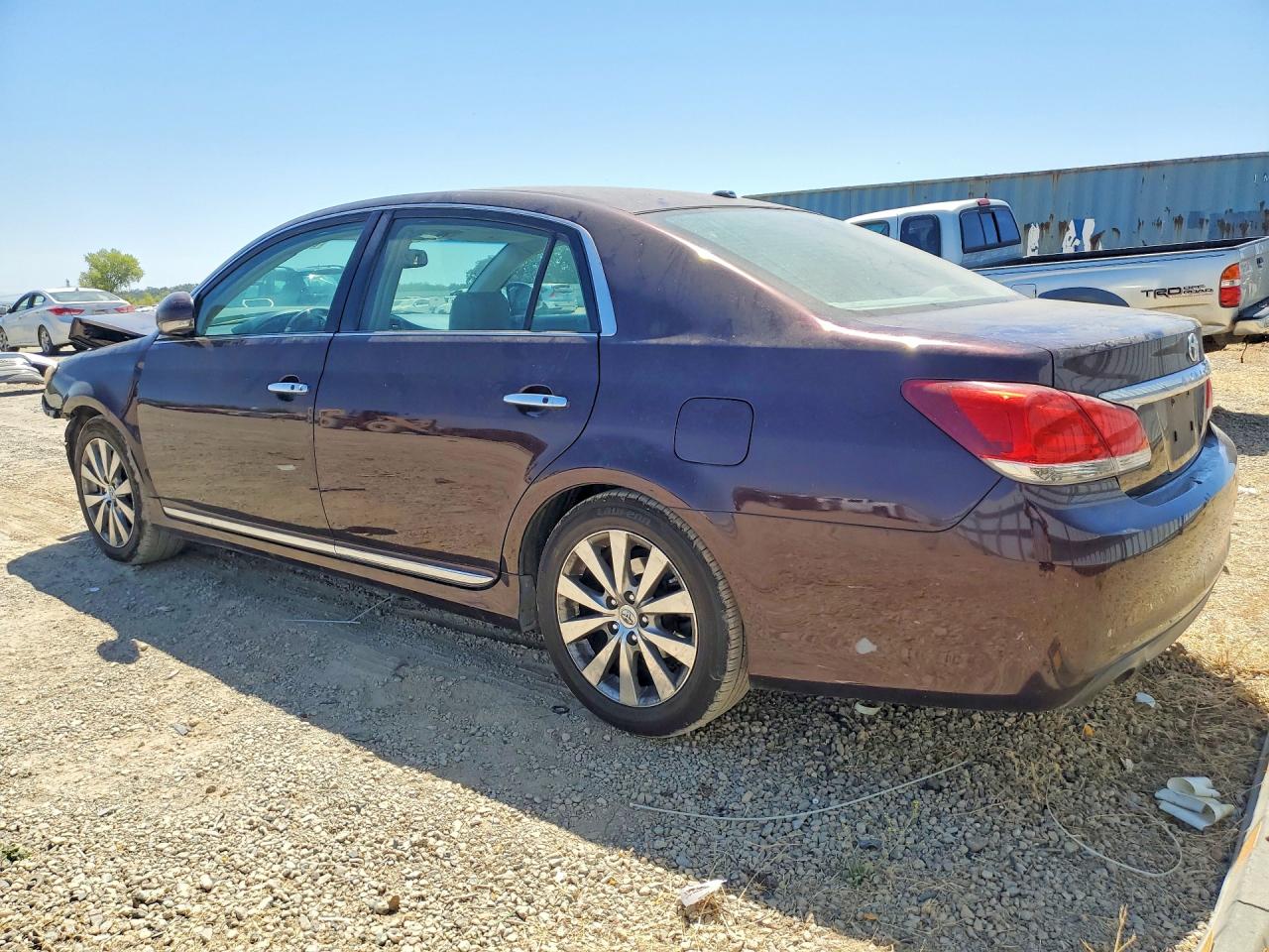 2011 Toyota Avalon Limited Темно-бордовый vin: 4T1BK3DB0BU404455