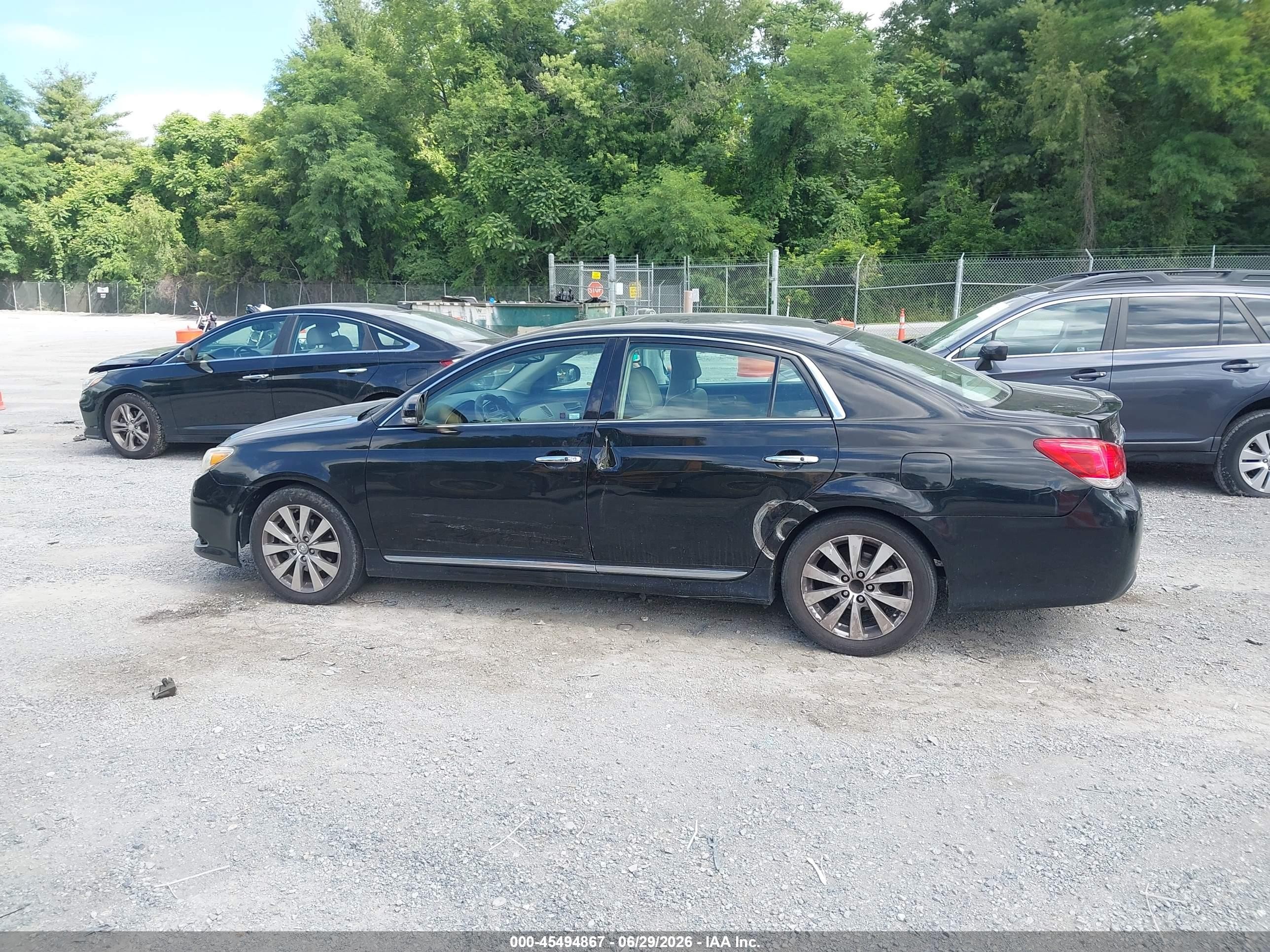 2011 Toyota Avalon Limited Black vin: 4T1BK3DB0BU417447