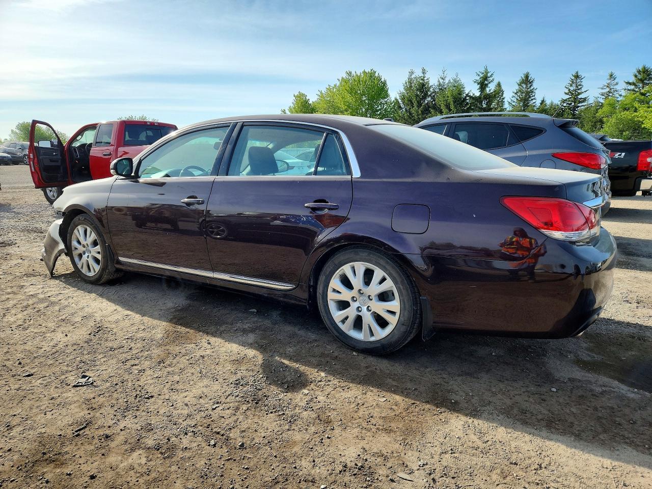 2012 Toyota Avalon Base Red vin: 4T1BK3DB0CU454323
