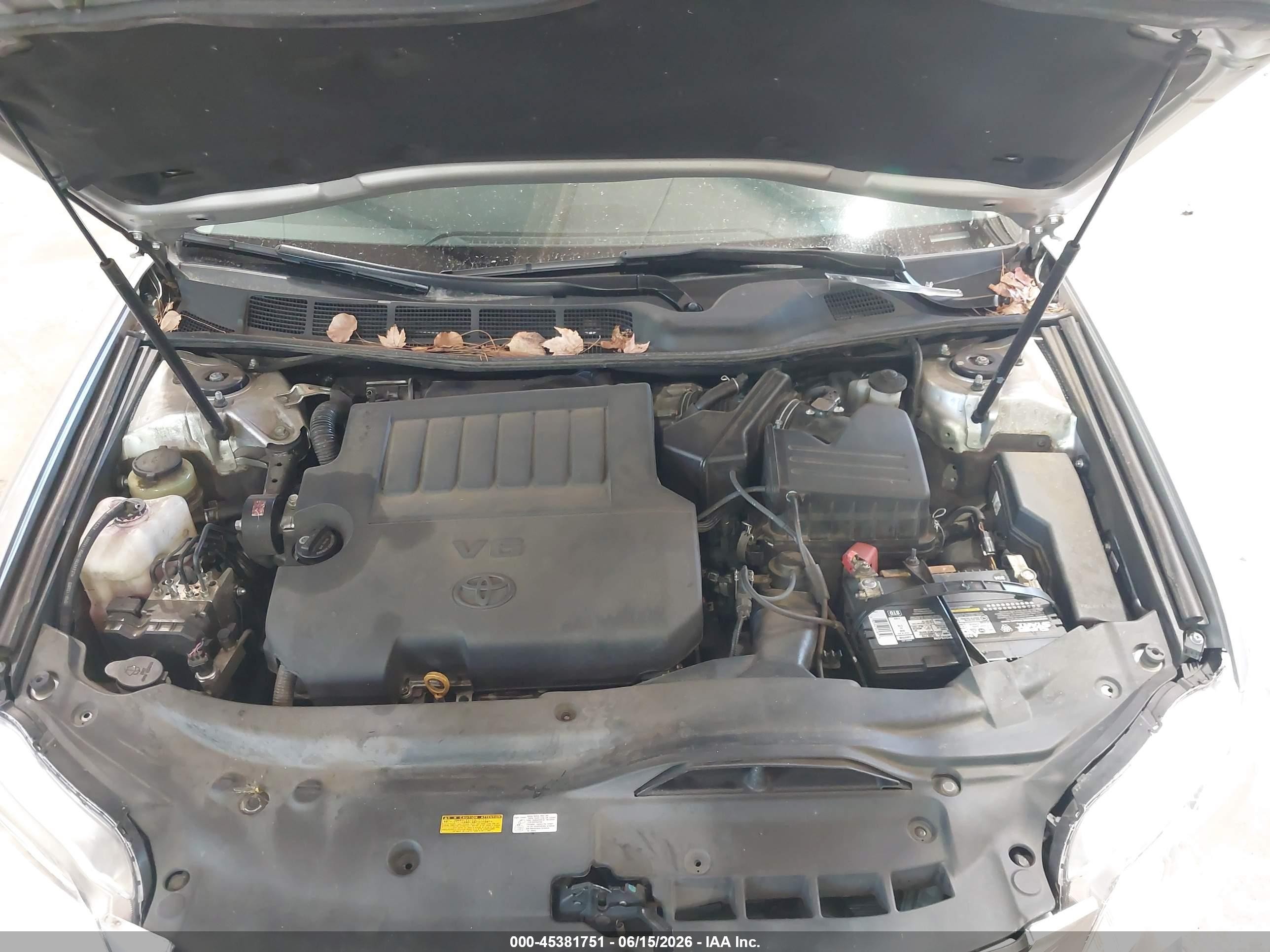 2012 Toyota Avalon   Серебряный vin: 4T1BK3DB0CU465368