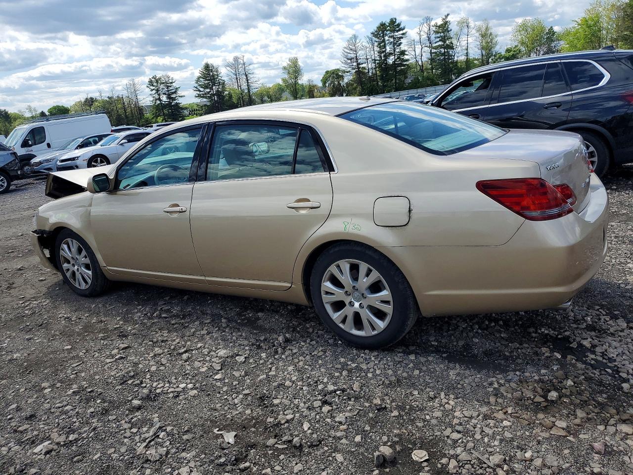 2010 Toyota Avalon Xls Золотой vin: 4T1BK3DB1AU352445