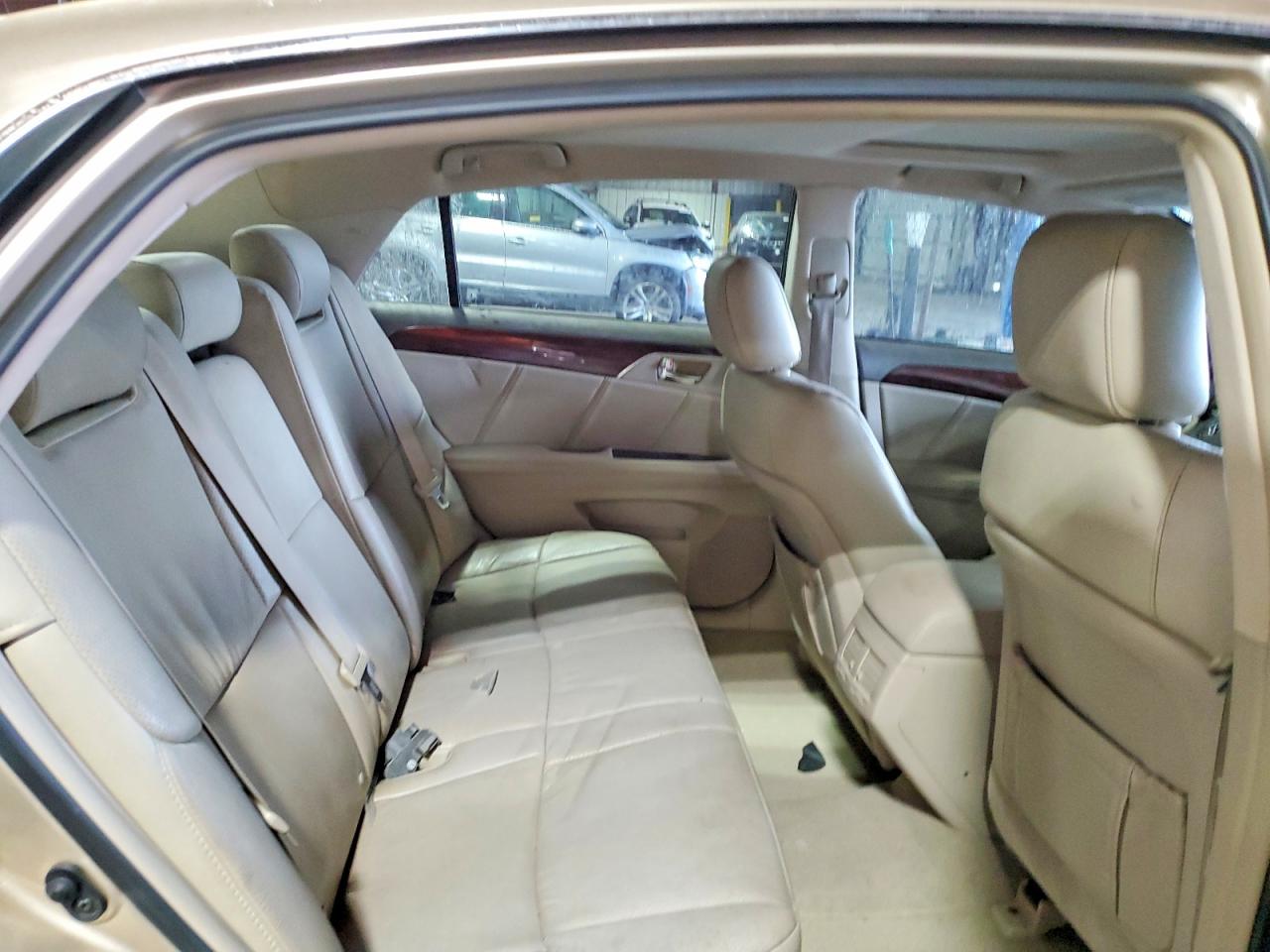 2010 Toyota Avalon Gold vin: 4T1BK3DB1AU361825