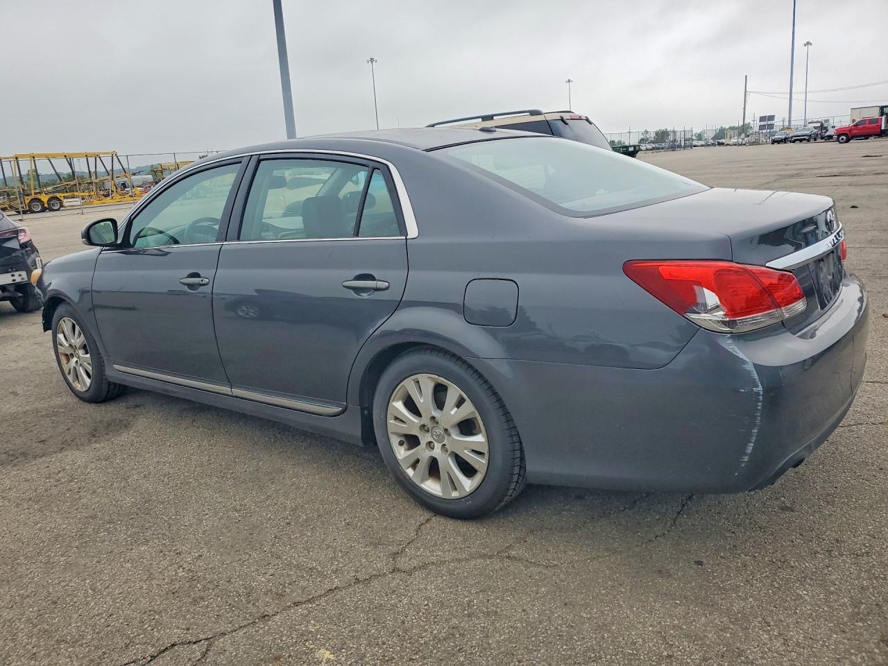 2011 Toyota Avalon Base Charcoal vin: 4T1BK3DB1BU371918