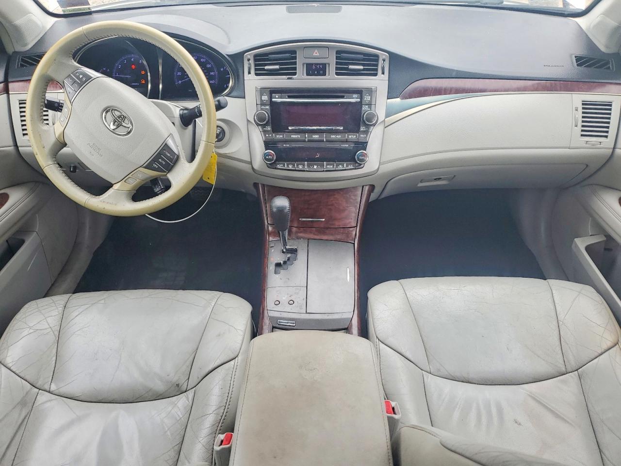 2011 Toyota Avalon Base Silver vin: 4T1BK3DB1BU383938