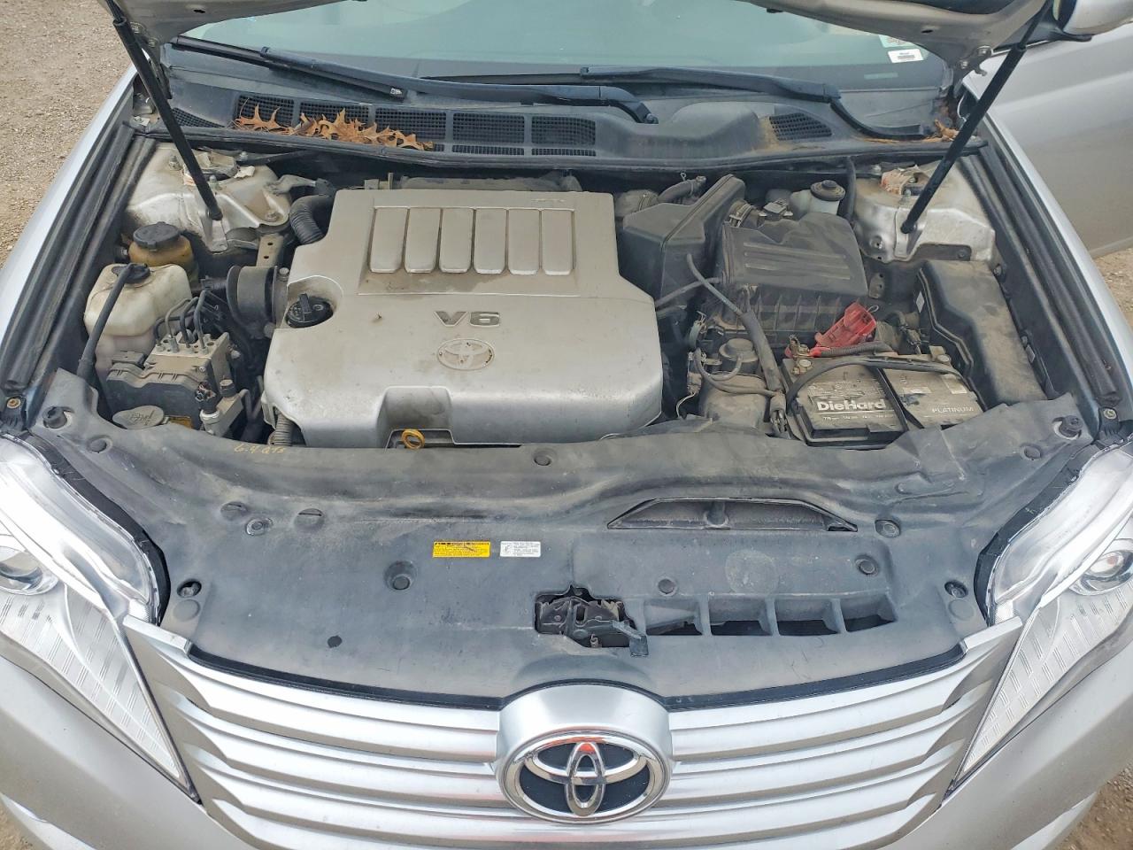 2011 Toyota Avalon Base Silver vin: 4T1BK3DB1BU383938