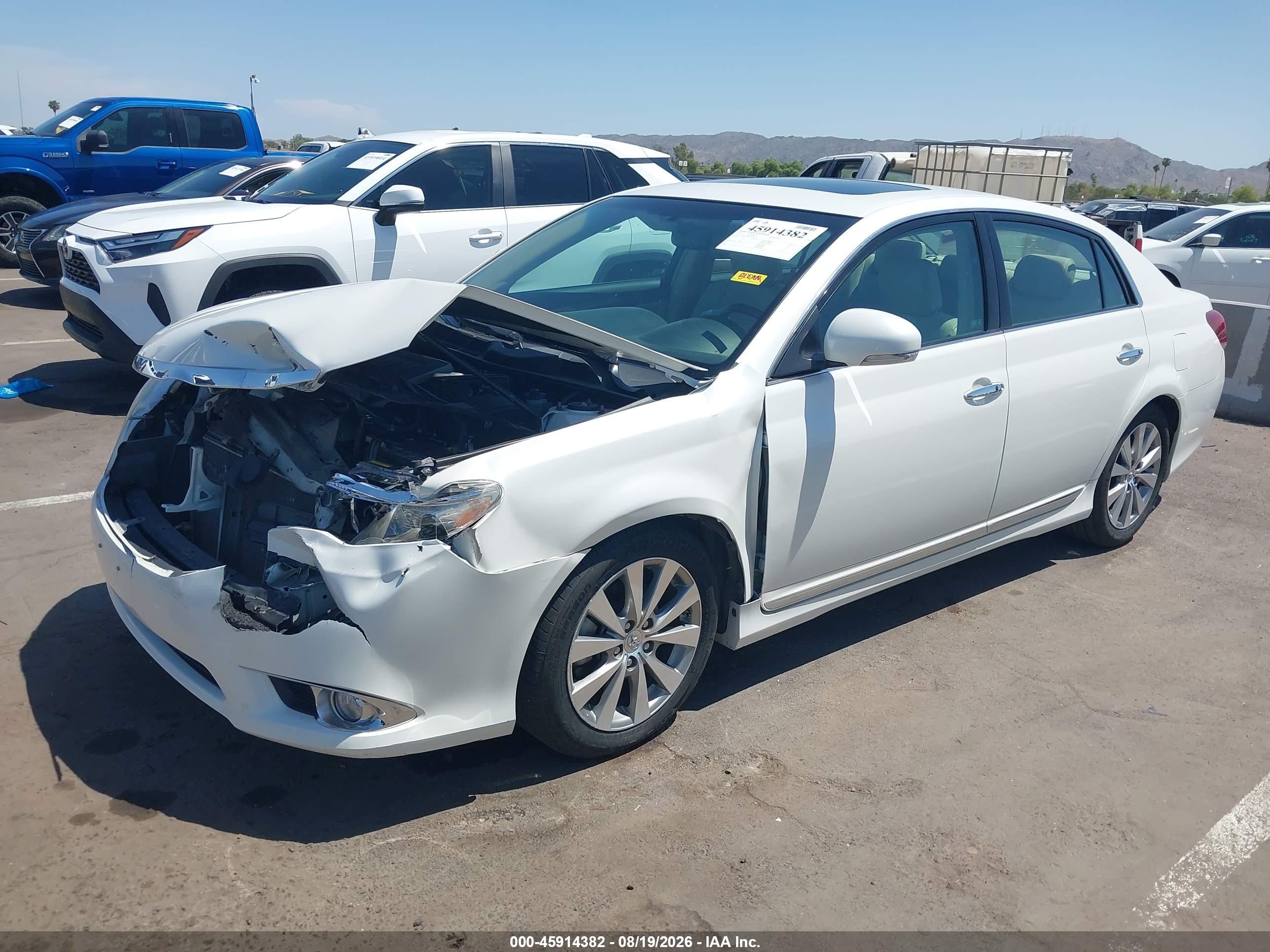 2011 Toyota Avalon Limited White vin: 4T1BK3DB1BU385365