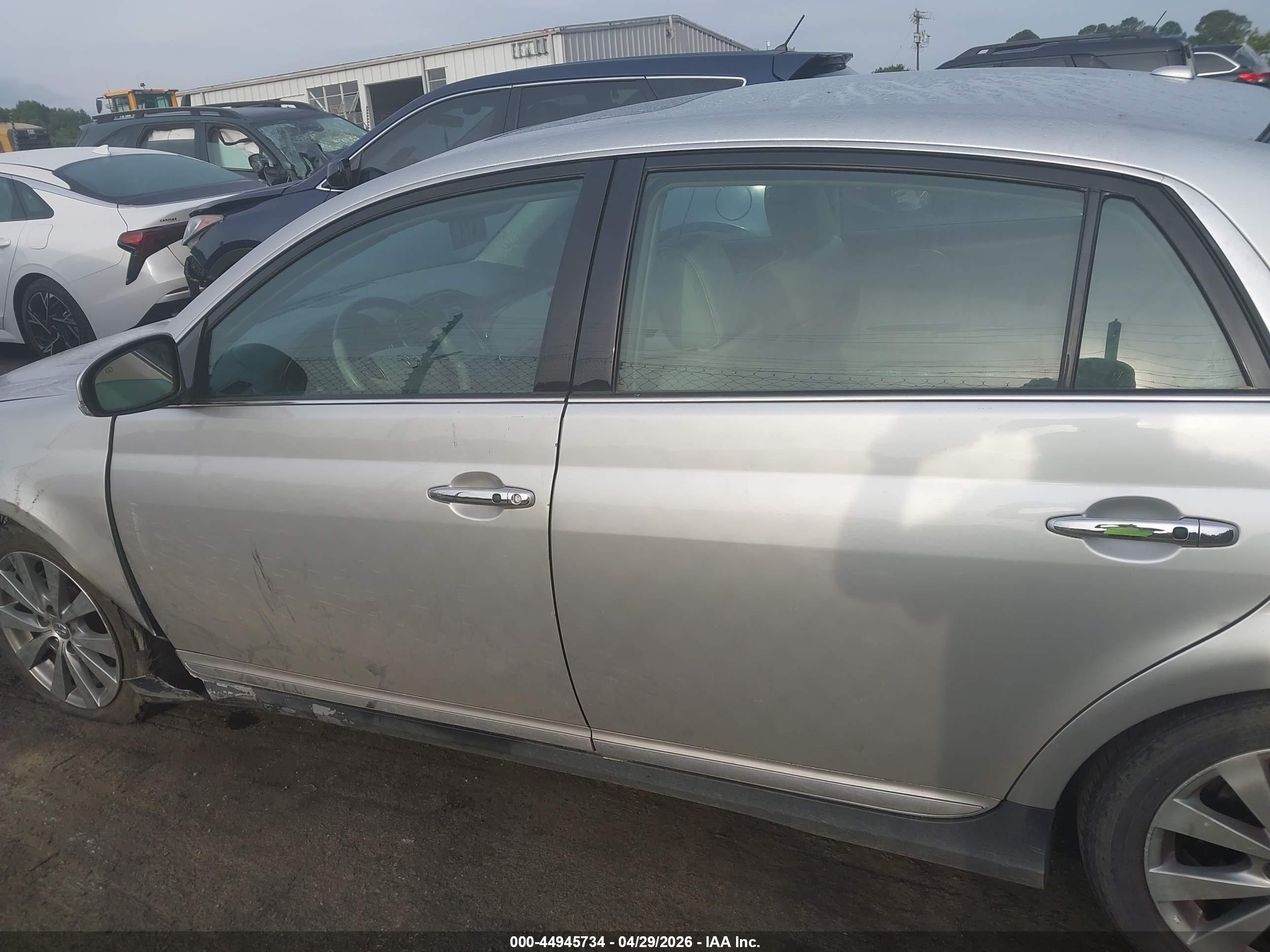 2011 Toyota Avalon Limited Silver vin: 4T1BK3DB1BU390470