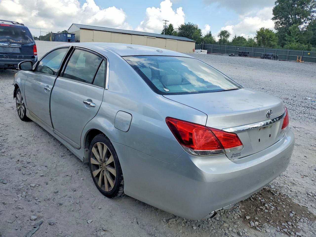 2011 Toyota Avalon Limited Silver vin: 4T1BK3DB1BU420339