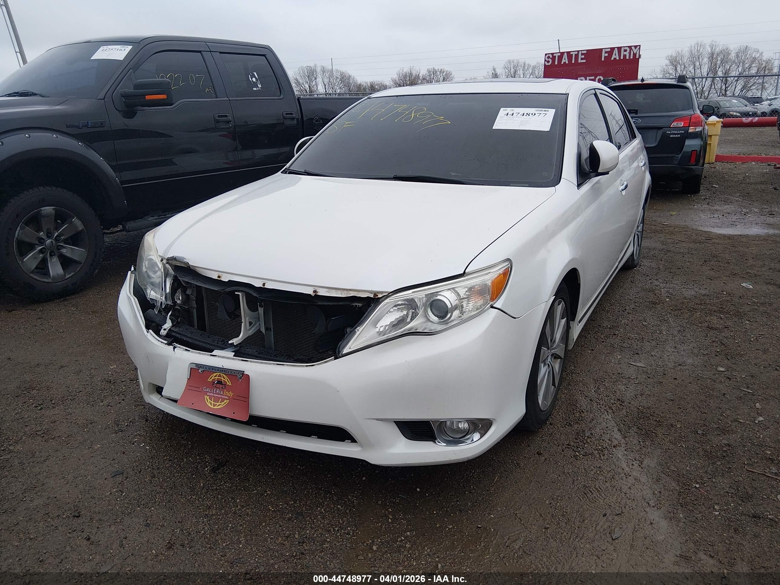 2012 Toyota Avalon Limited White vin: 4T1BK3DB1CU445436