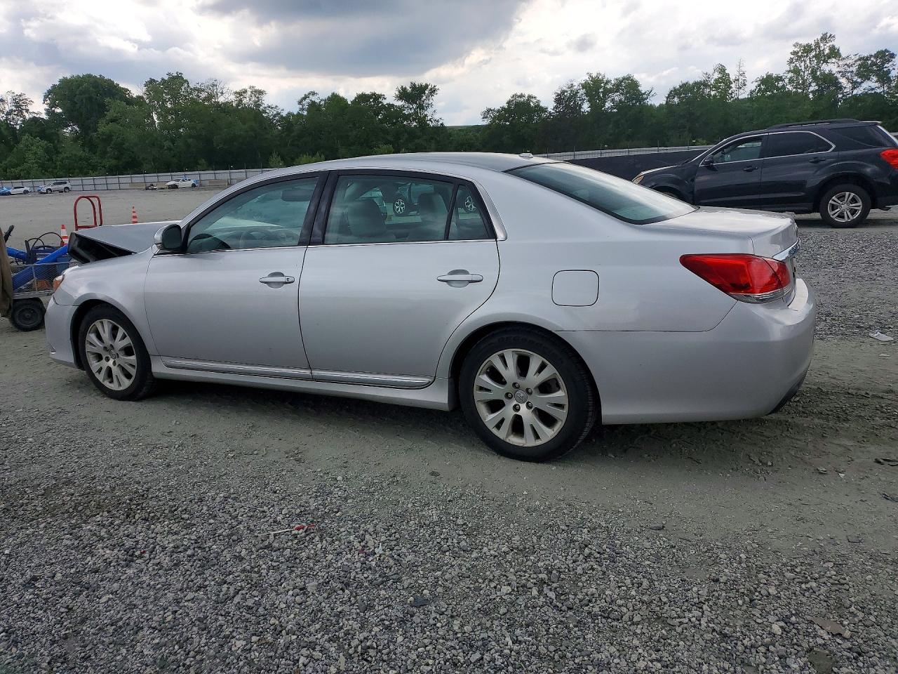 2012 Toyota Avalon Base Silver vin: 4T1BK3DB1CU453407