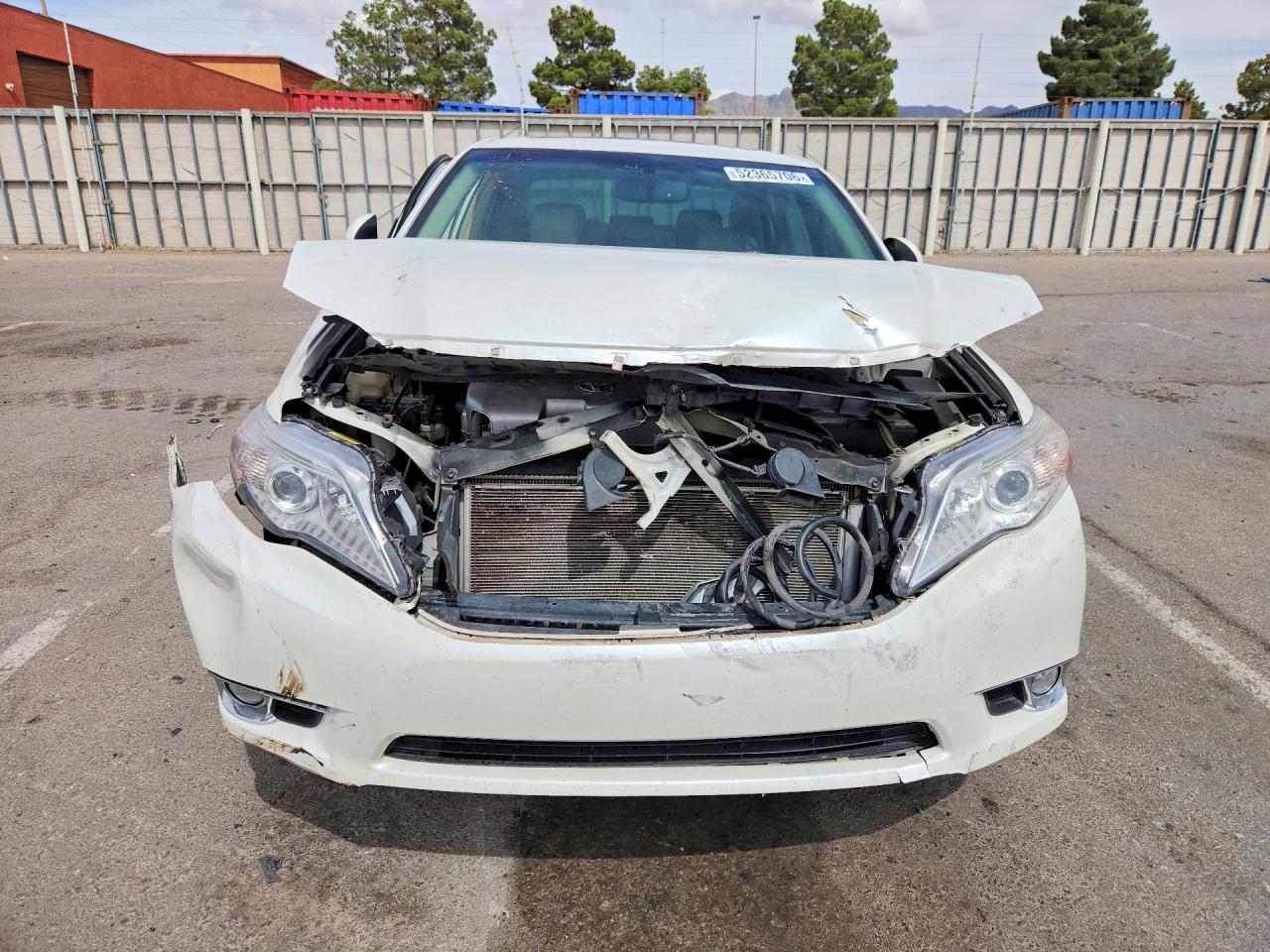 2012 Toyota Avalon Limited White vin: 4T1BK3DB1CU458736