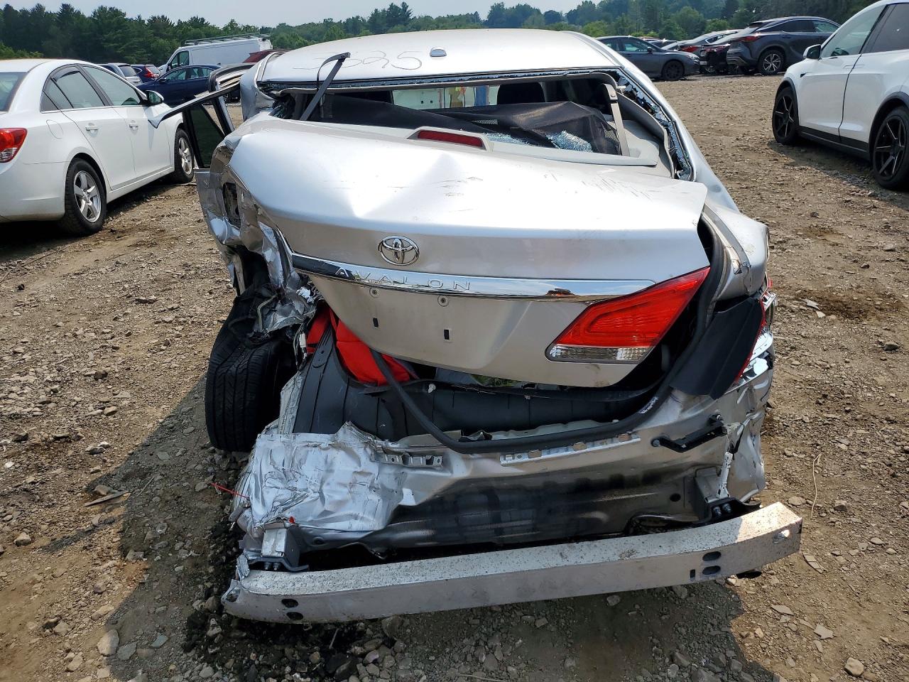 2012 Toyota Avalon Limited Silver vin: 4T1BK3DB1CU473625
