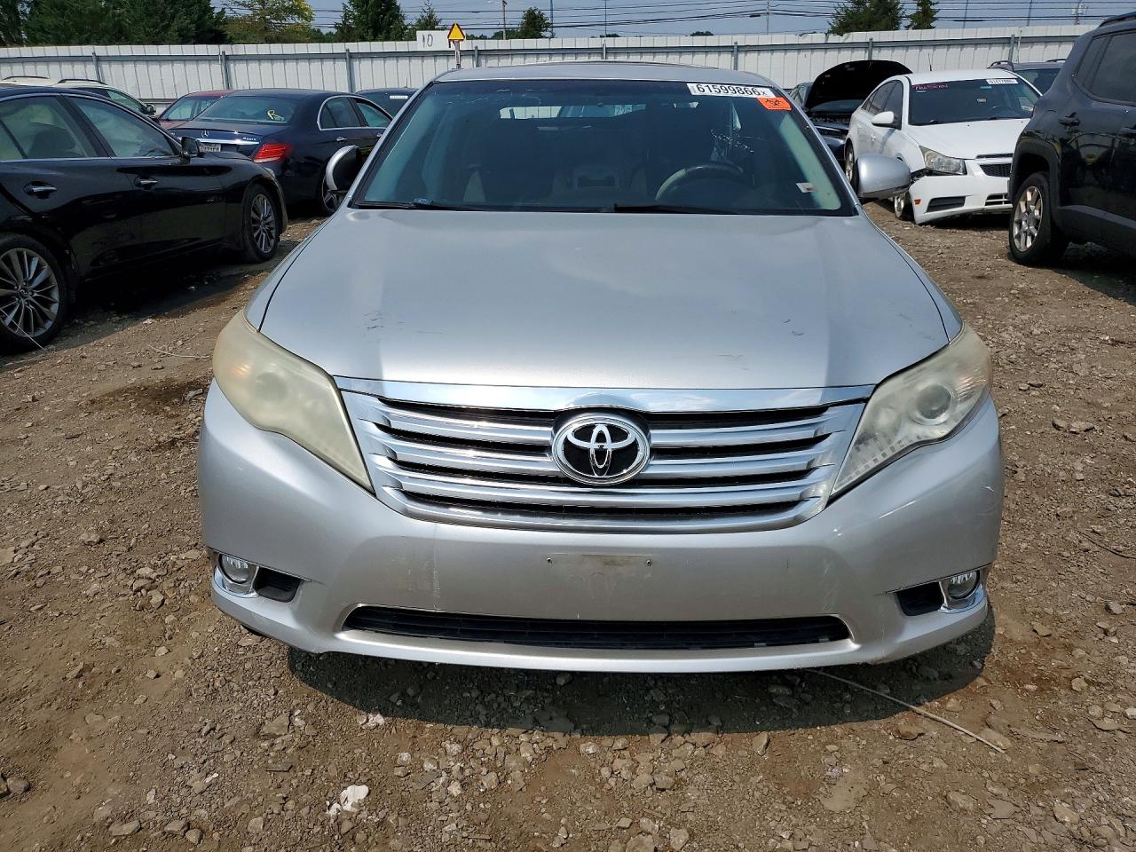 2012 Toyota Avalon Limited Silver vin: 4T1BK3DB1CU473625