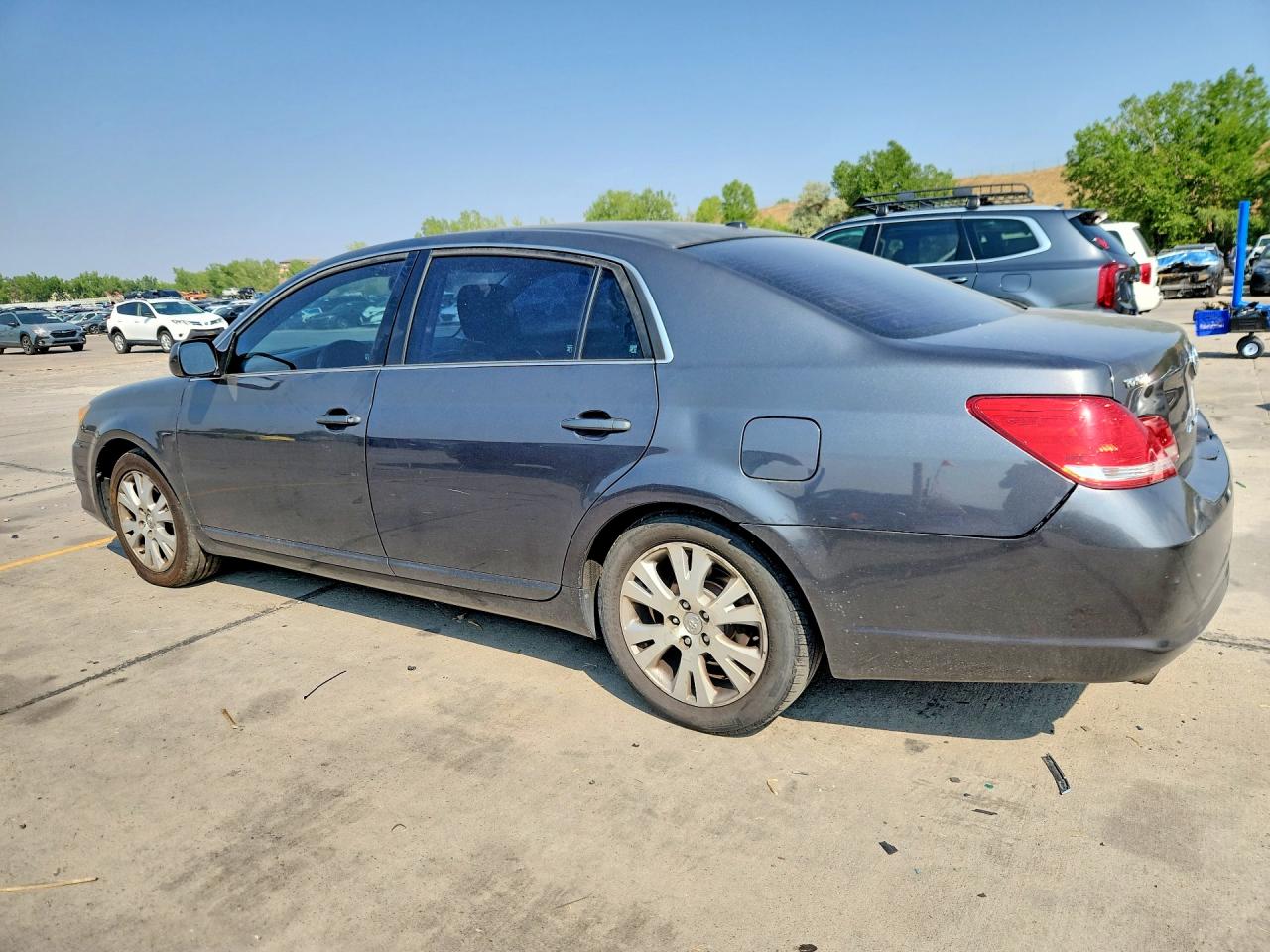 2010 Toyota Avalon Xls Gray vin: 4T1BK3DB2AU364992