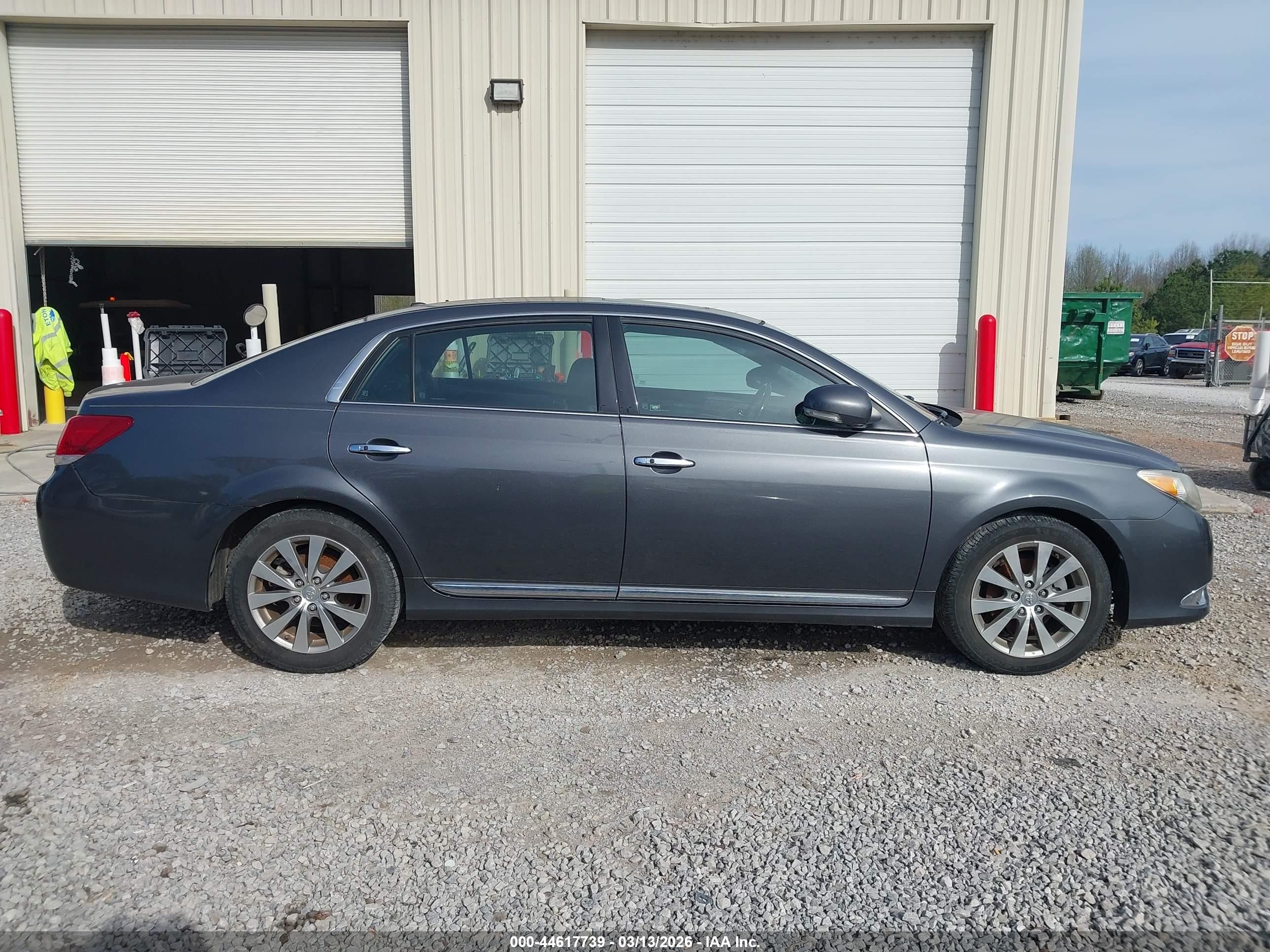 2011 Toyota Avalon Limited Gray vin: 4T1BK3DB2BU390736