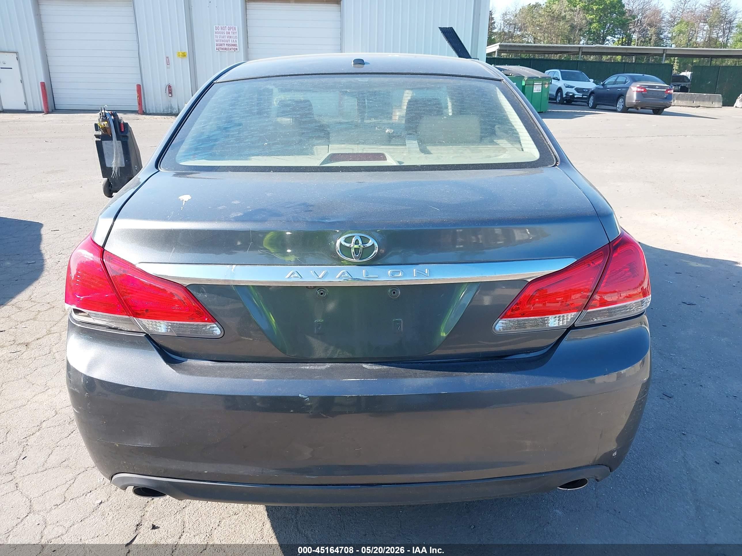 2011 Toyota Avalon   Gray vin: 4T1BK3DB2BU394494