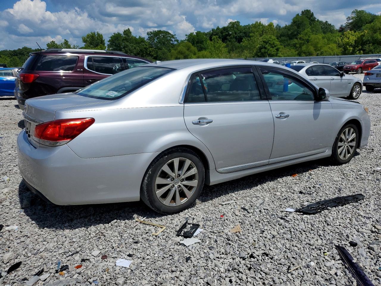 2011 Toyota Avalon Limited Silver vin: 4T1BK3DB2BU399114