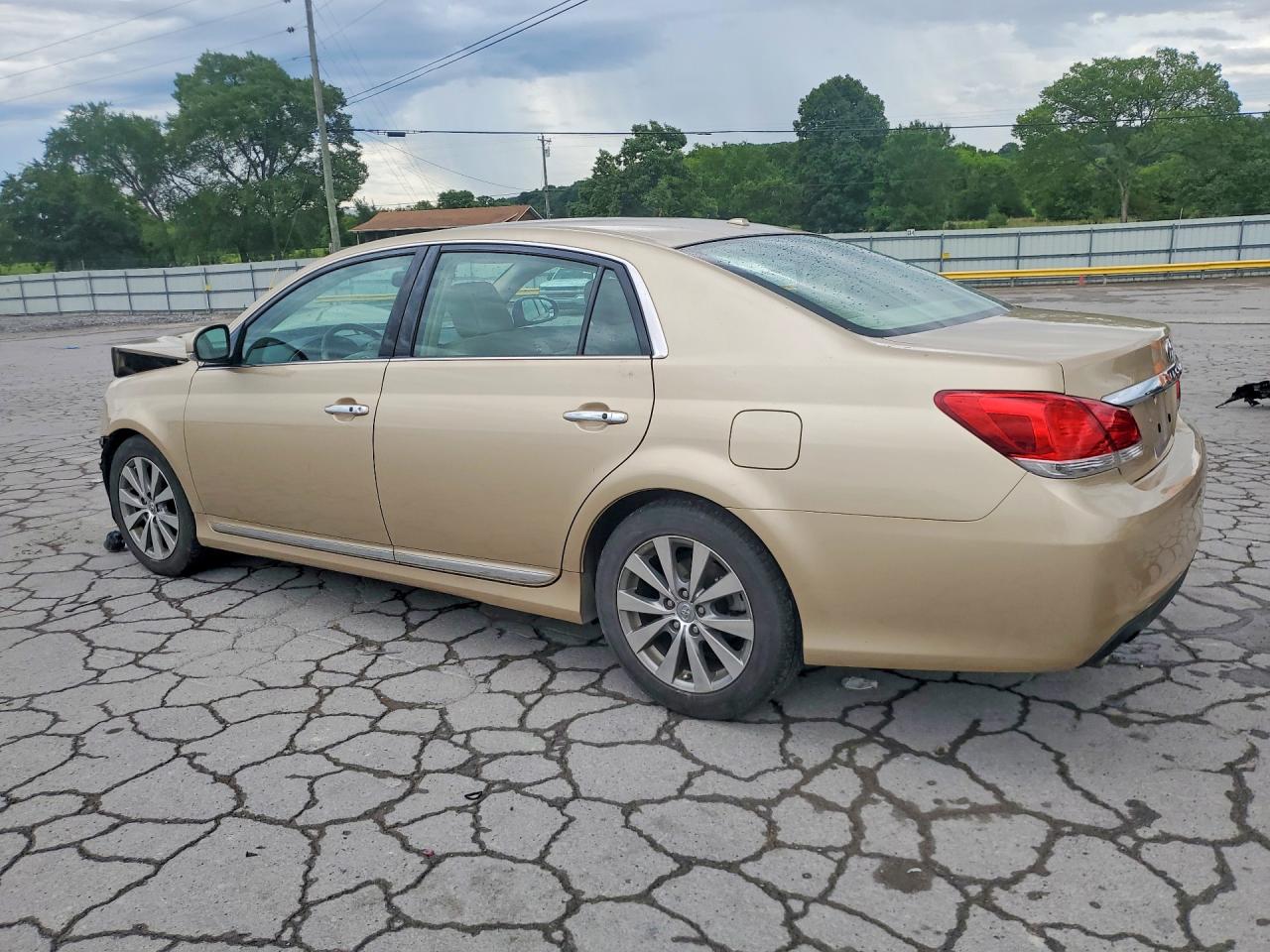2011 Toyota Avalon Limited Gold vin: 4T1BK3DB2BU403789