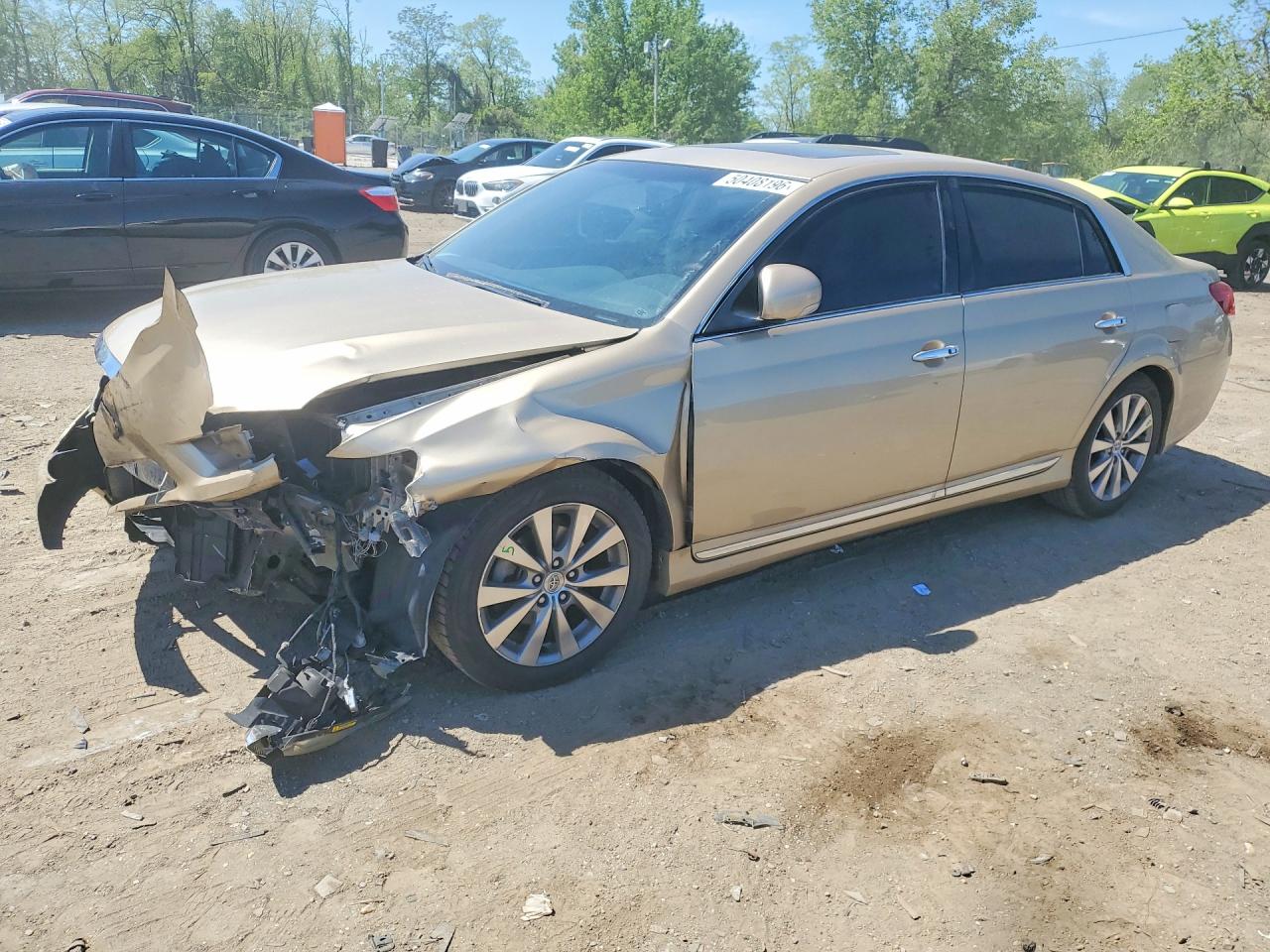 2011 Toyota Avalon Limited Gold vin: 4T1BK3DB2BU413464