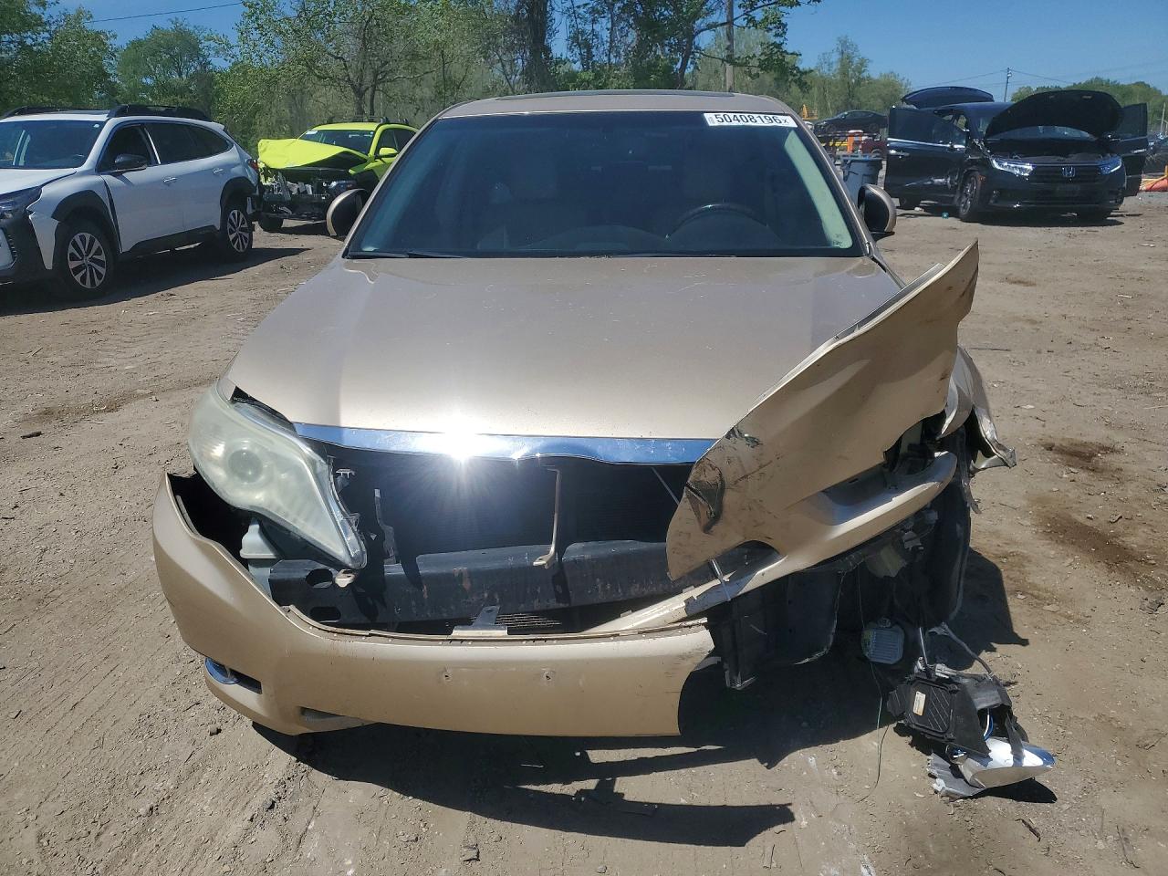 2011 Toyota Avalon Limited Gold vin: 4T1BK3DB2BU413464