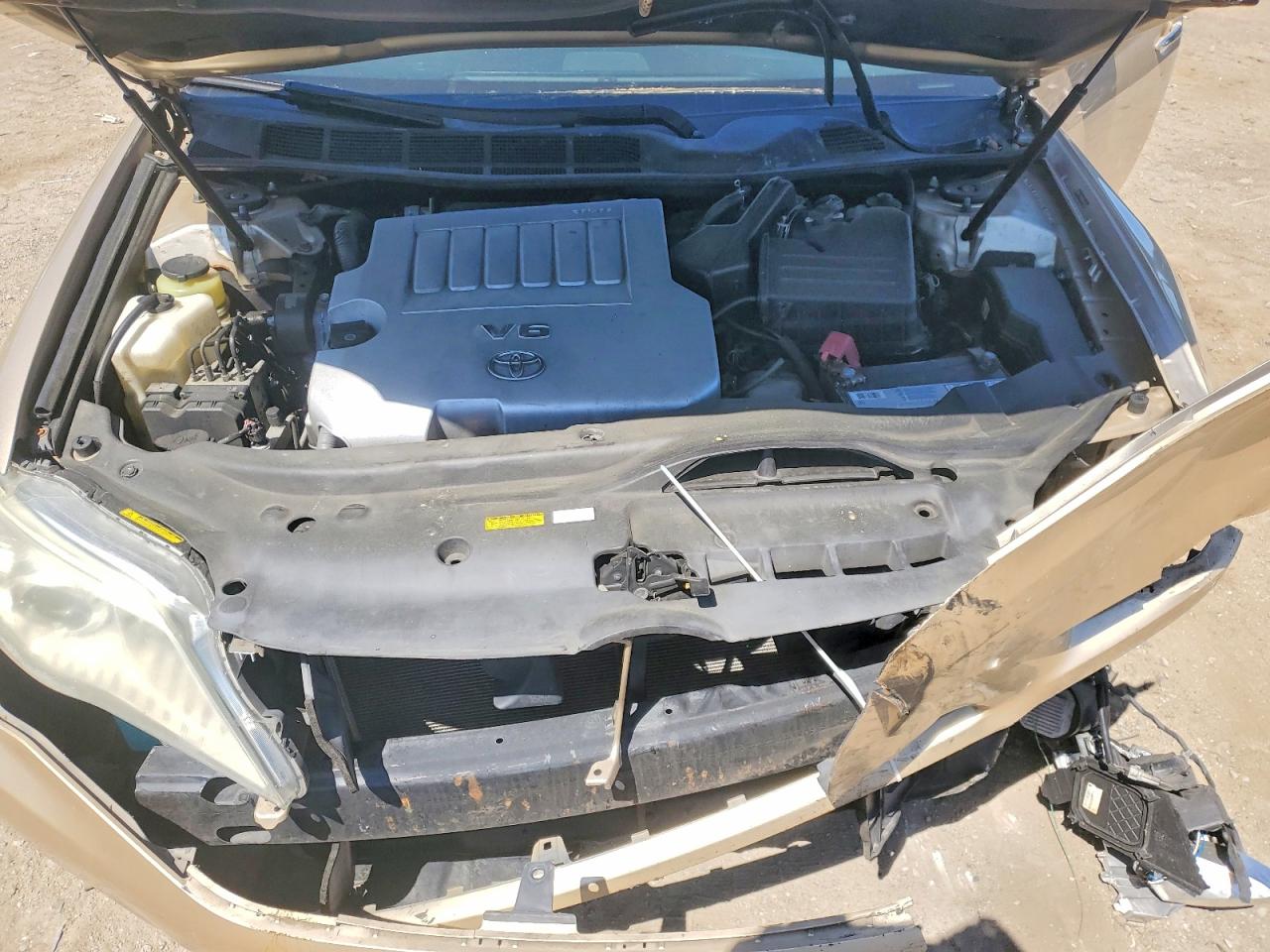 2011 Toyota Avalon Limited Gold vin: 4T1BK3DB2BU413464