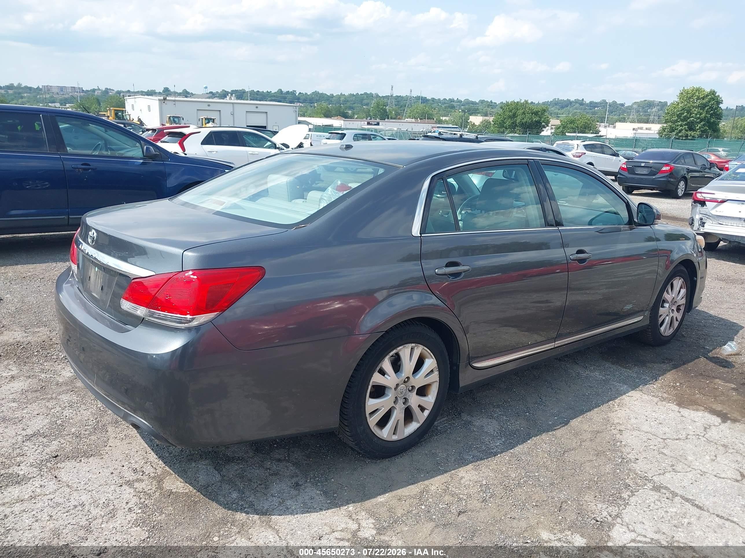 2011 Toyota Avalon   Gray vin: 4T1BK3DB2BU428028
