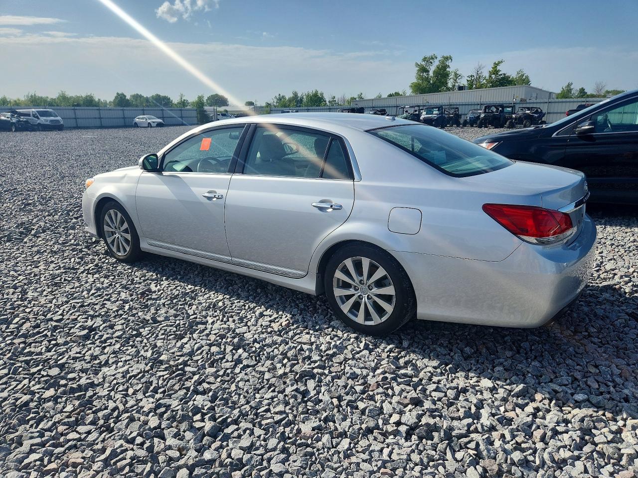 2011 Toyota Avalon Limited Silver vin: 4T1BK3DB2BU433939