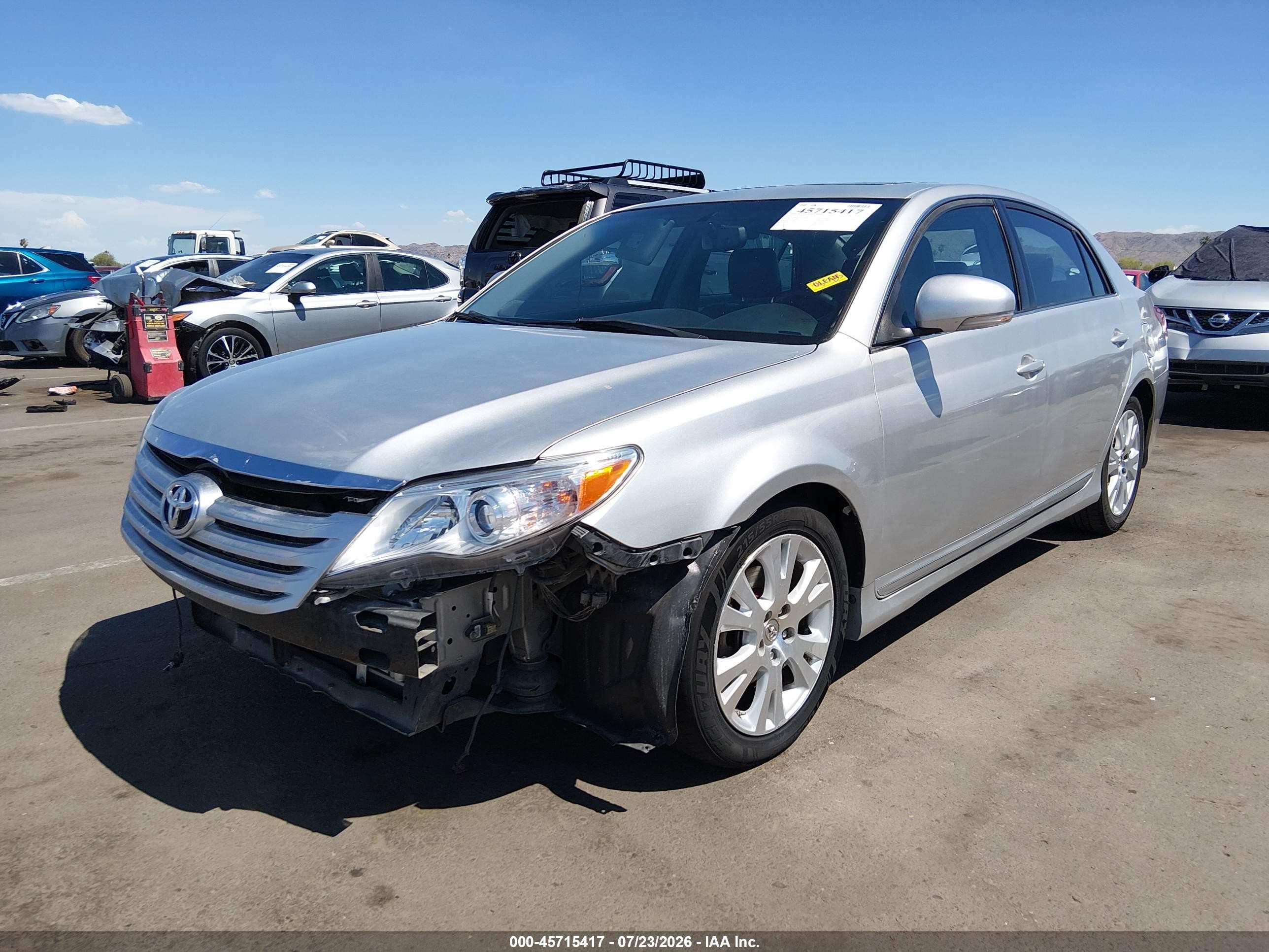 2012 Toyota Avalon Серебряный vin: 4T1BK3DB2CU446076