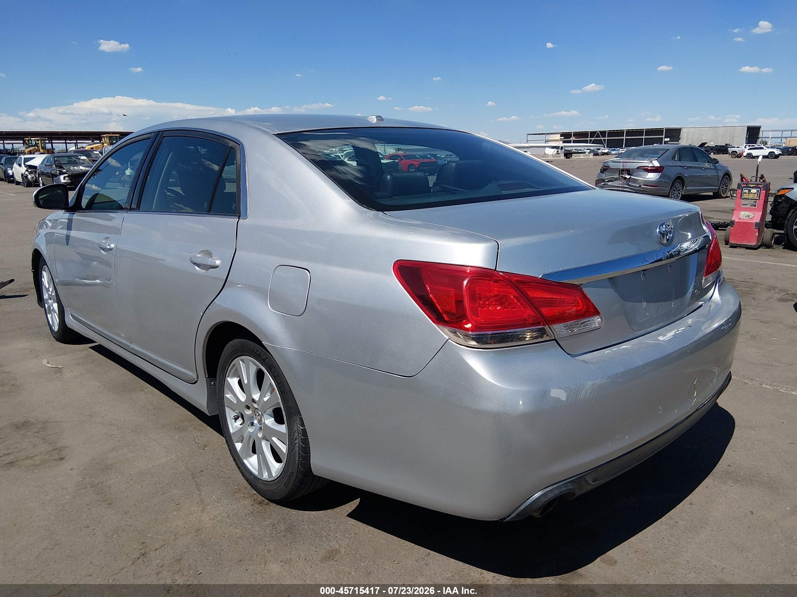 2012 Toyota Avalon Серебряный vin: 4T1BK3DB2CU446076