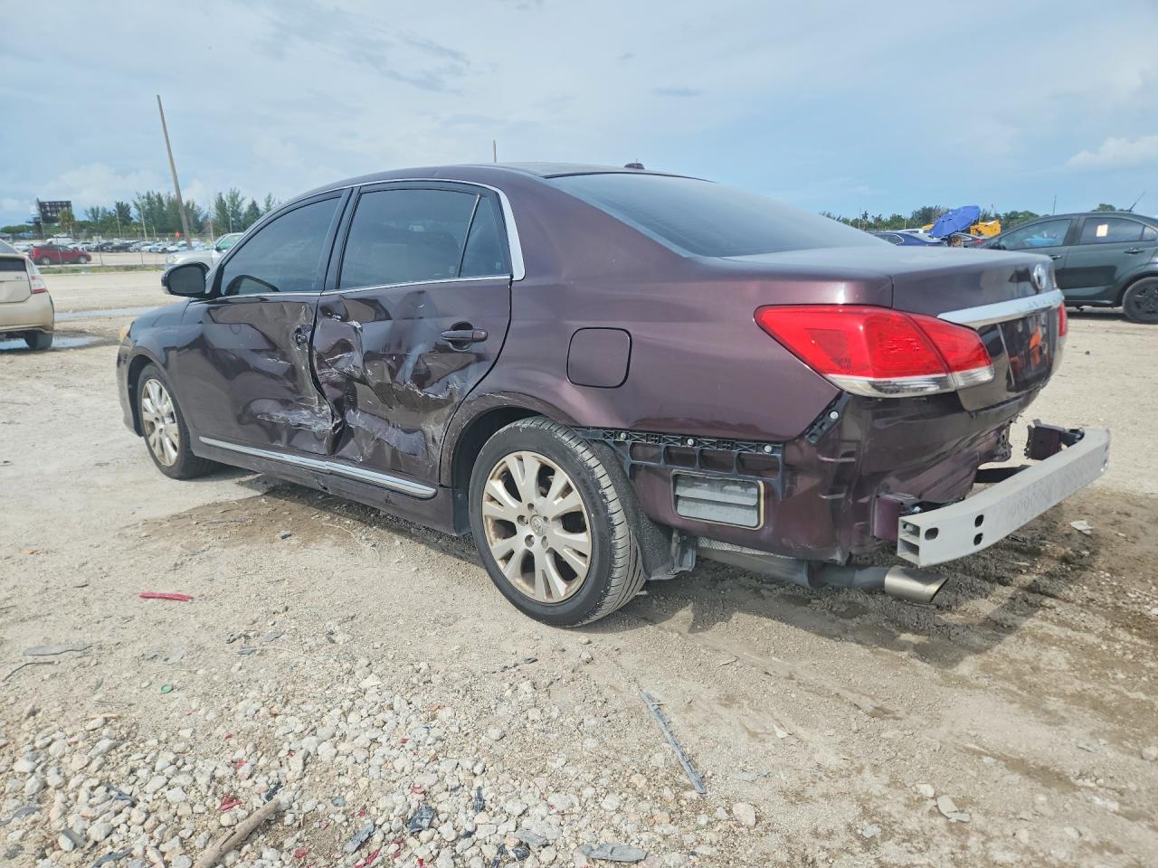 2012 Toyota Avalon Base Burgundy vin: 4T1BK3DB2CU461130
