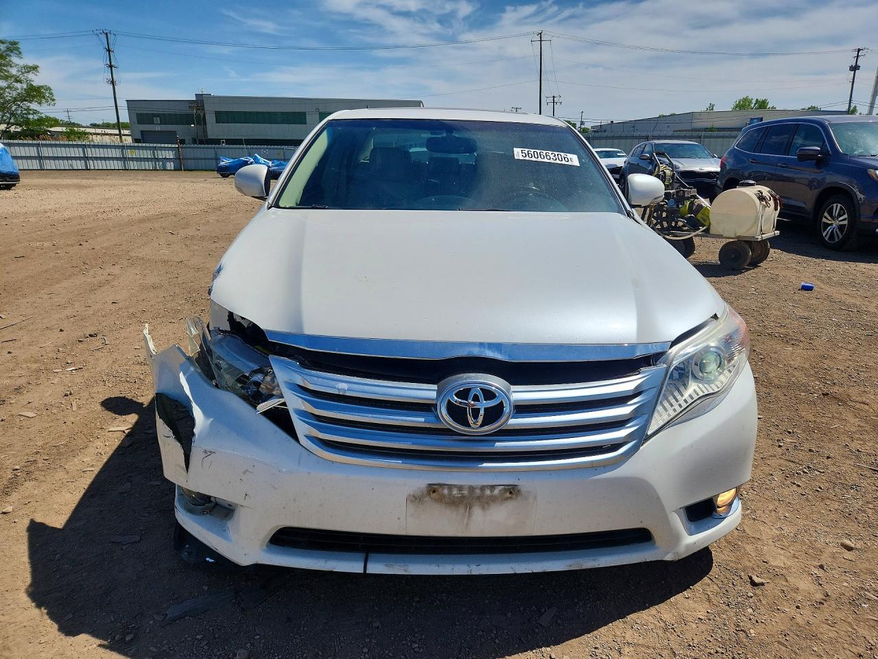 2012 Toyota Avalon Limited White vin: 4T1BK3DB2CU467834