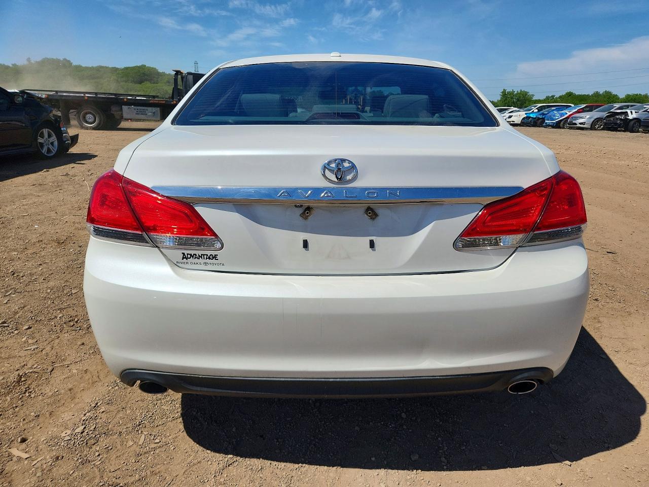 2012 Toyota Avalon Limited White vin: 4T1BK3DB2CU467834
