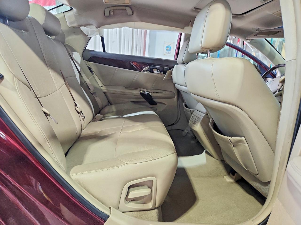 2010 Toyota Avalon Limited Burgundy vin: 4T1BK3DB3AU354598