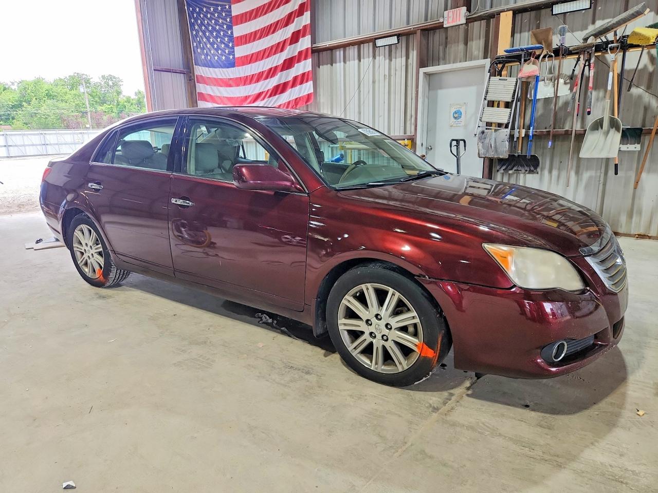 2010 Toyota Avalon Limited Burgundy vin: 4T1BK3DB3AU354598
