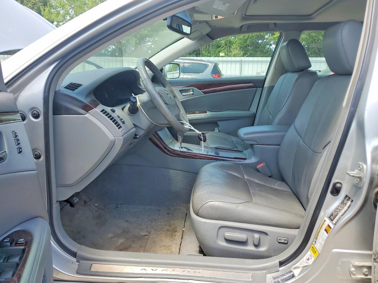 2010 Toyota Avalon Xls Серебряный vin: 4T1BK3DB3AU357839