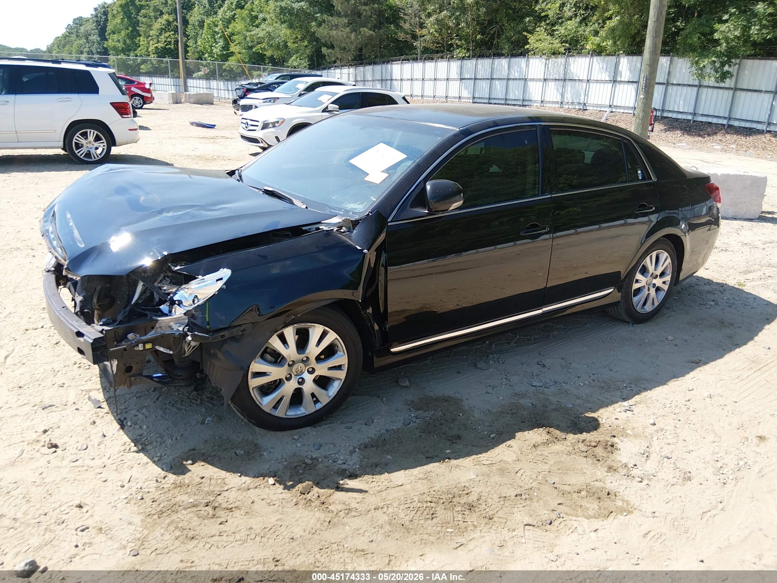 2011 Toyota Avalon   Black vin: 4T1BK3DB3BU371421
