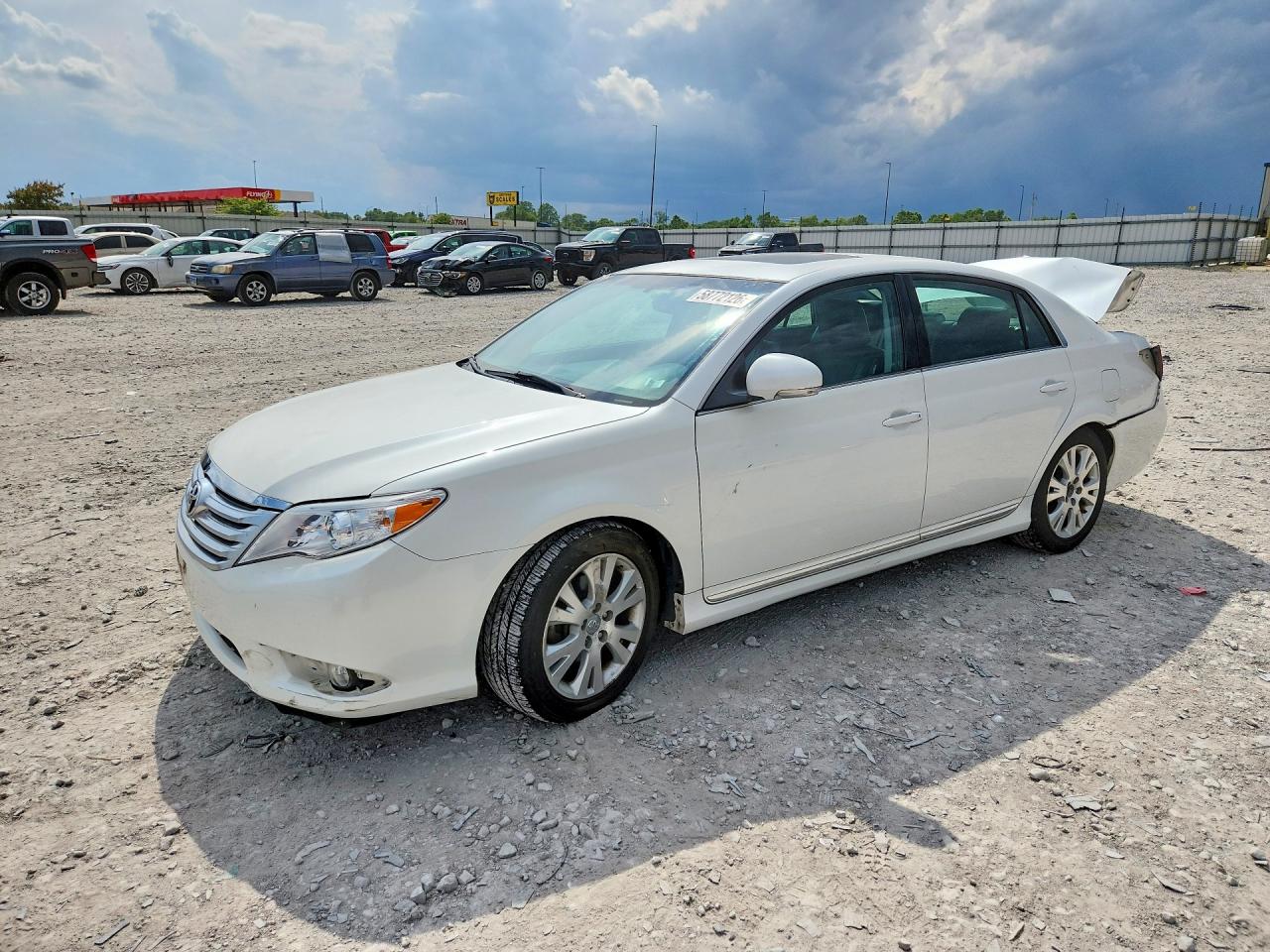2011 Toyota Avalon Base Белый vin: 4T1BK3DB3BU377218