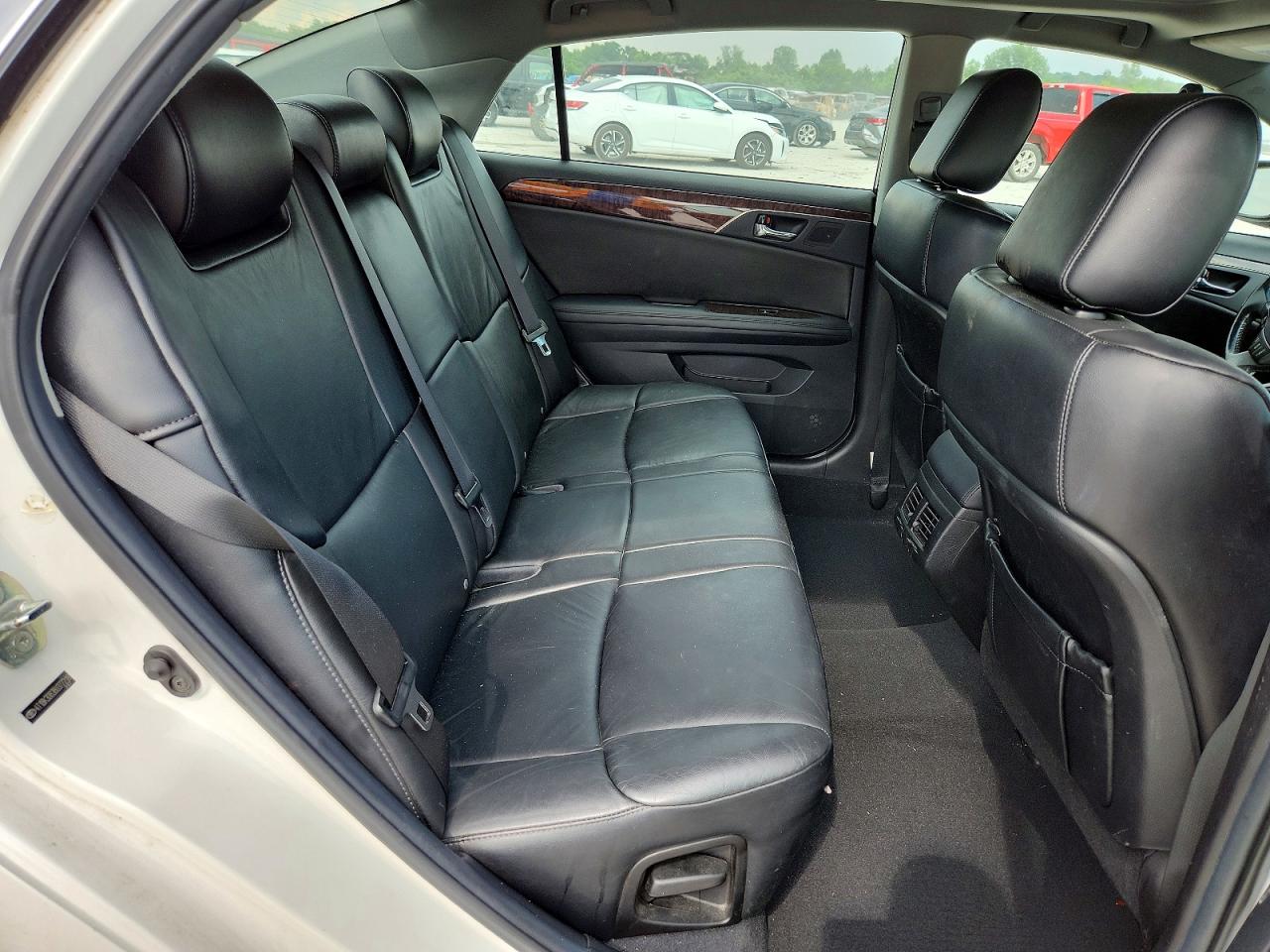 2011 Toyota Avalon Base Белый vin: 4T1BK3DB3BU377218