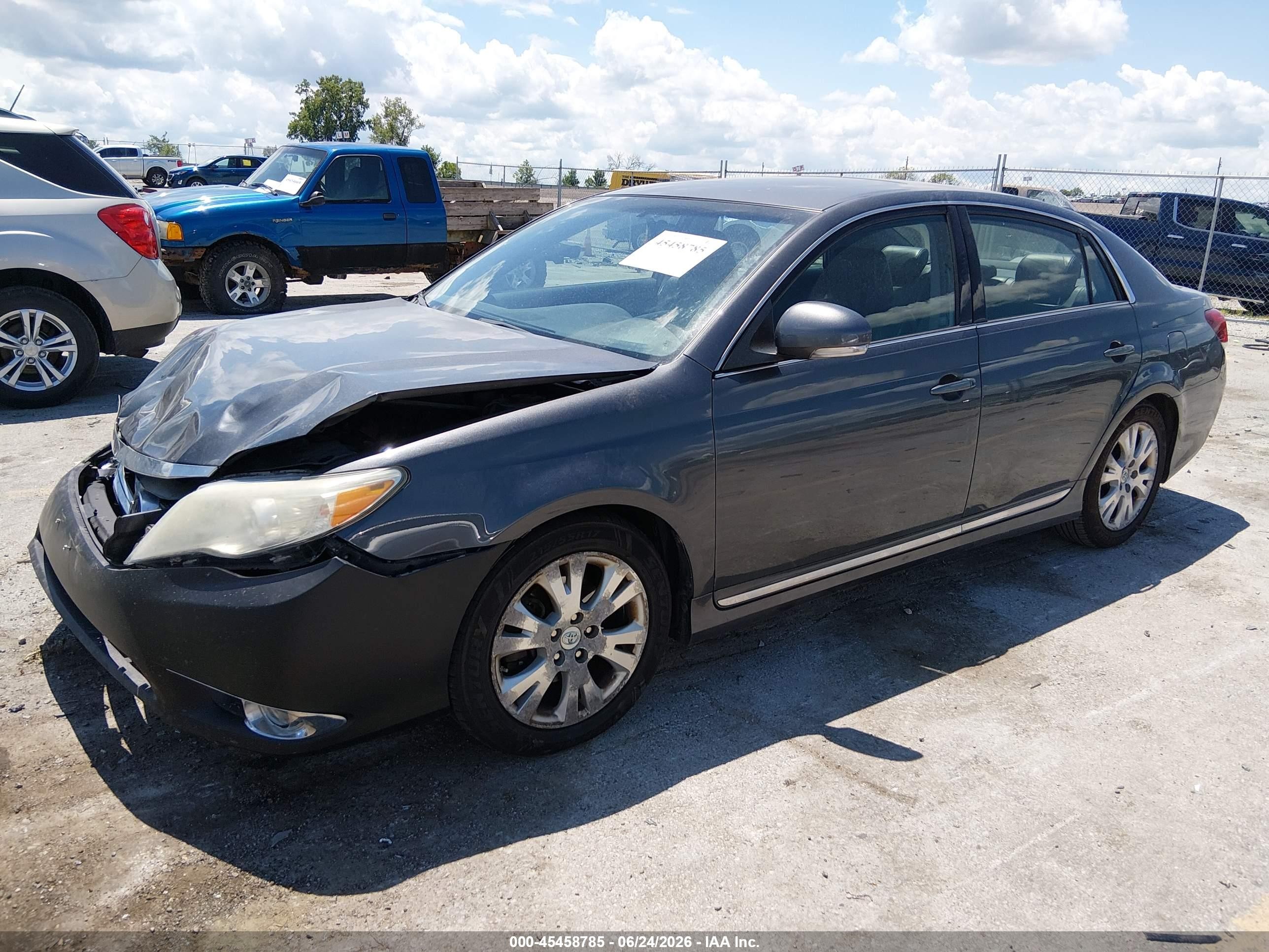 2011 Toyota Avalon   Gray vin: 4T1BK3DB3BU377672