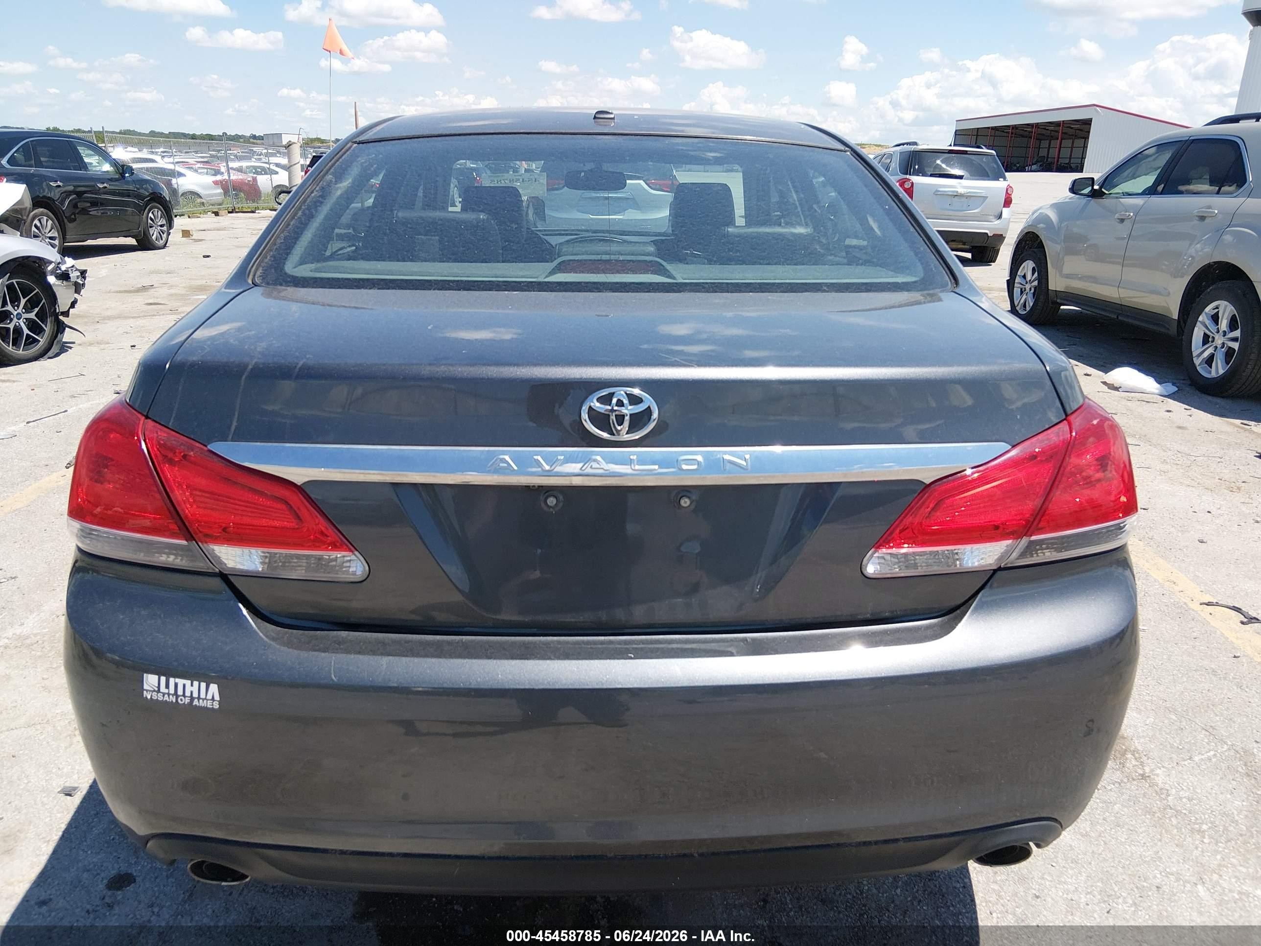 2011 Toyota Avalon   Gray vin: 4T1BK3DB3BU377672