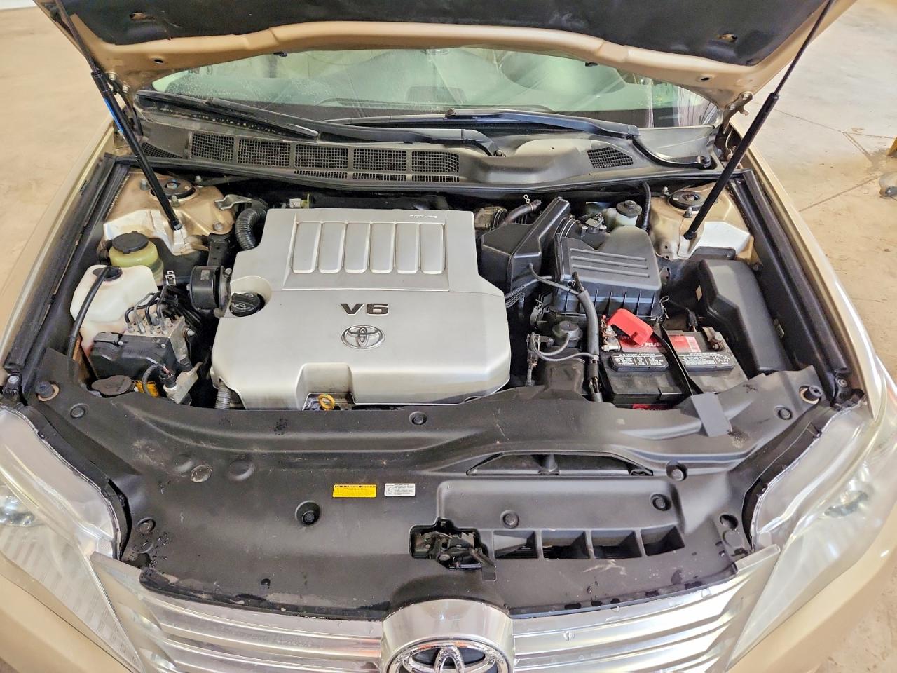 2011 Toyota Avalon Base Желто-коричневый vin: 4T1BK3DB3BU390728