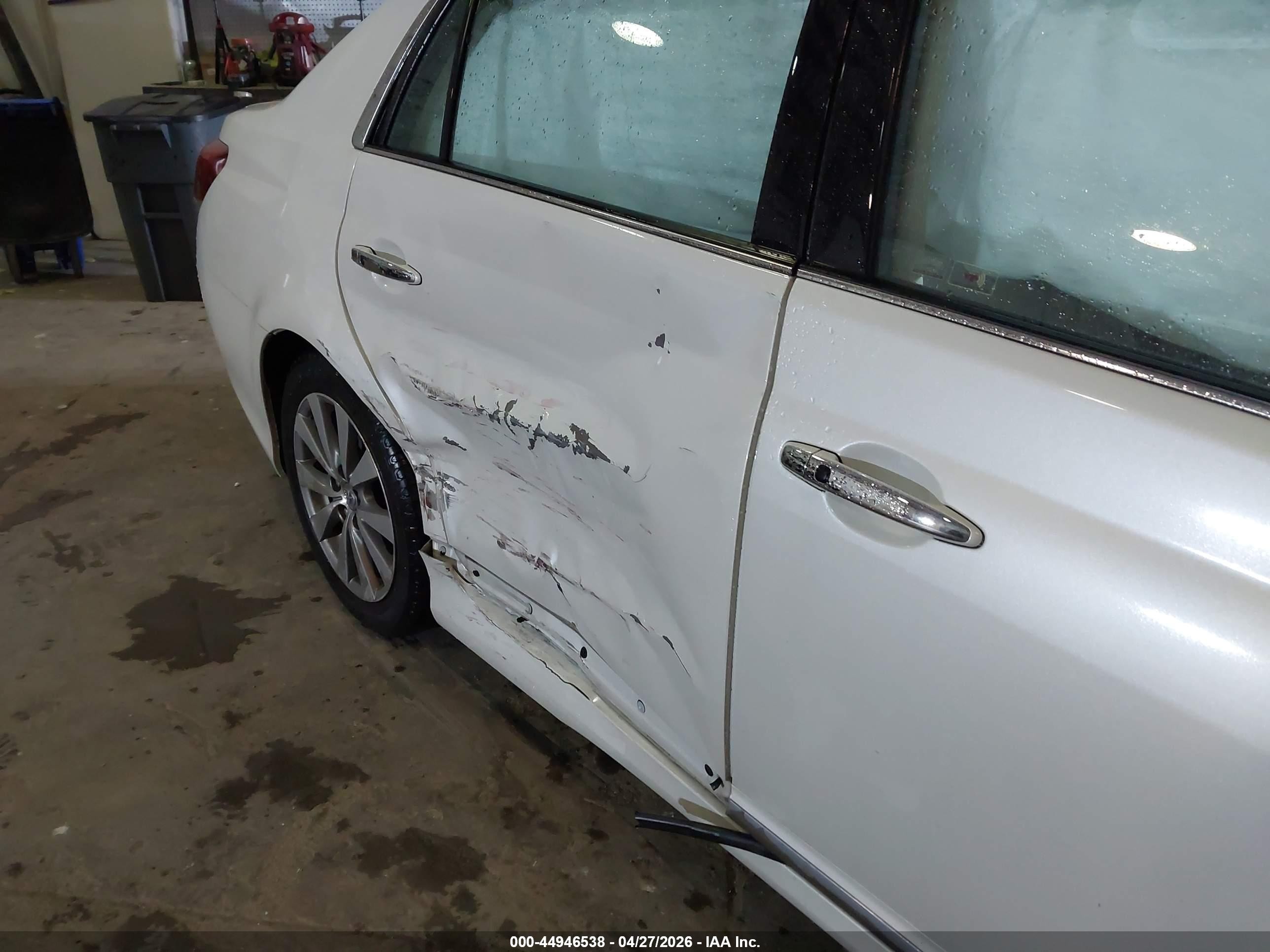 2011 Toyota Avalon Limited White vin: 4T1BK3DB3BU414347