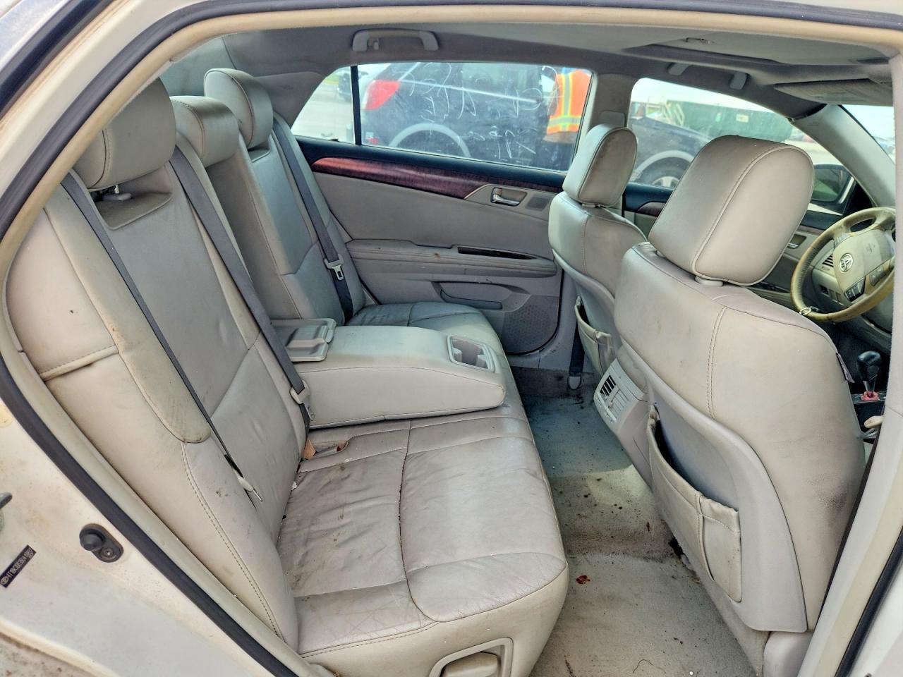2011 Toyota Avalon Base White vin: 4T1BK3DB3BU418897